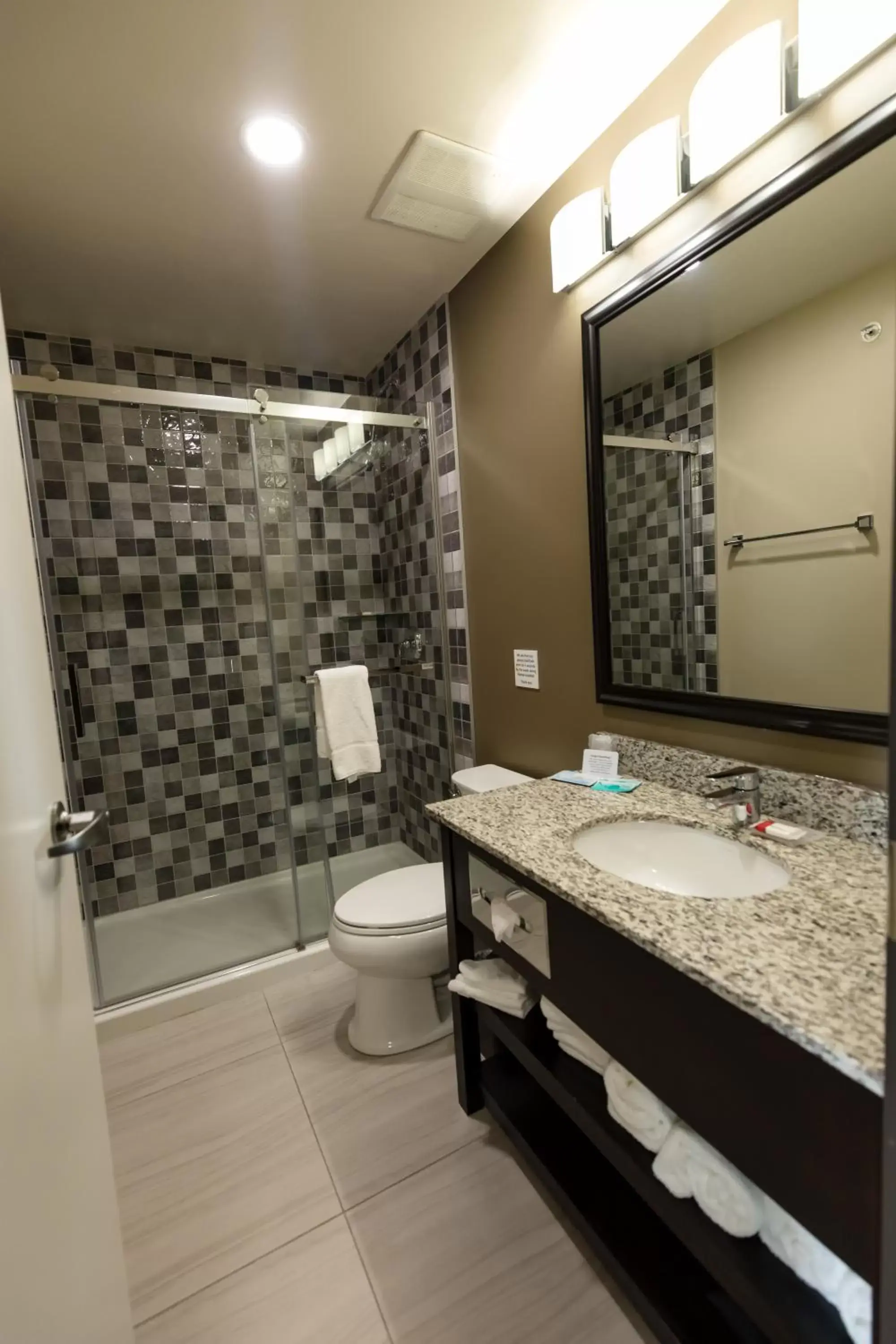 Bathroom in Super 8 by Wyndham Canmore