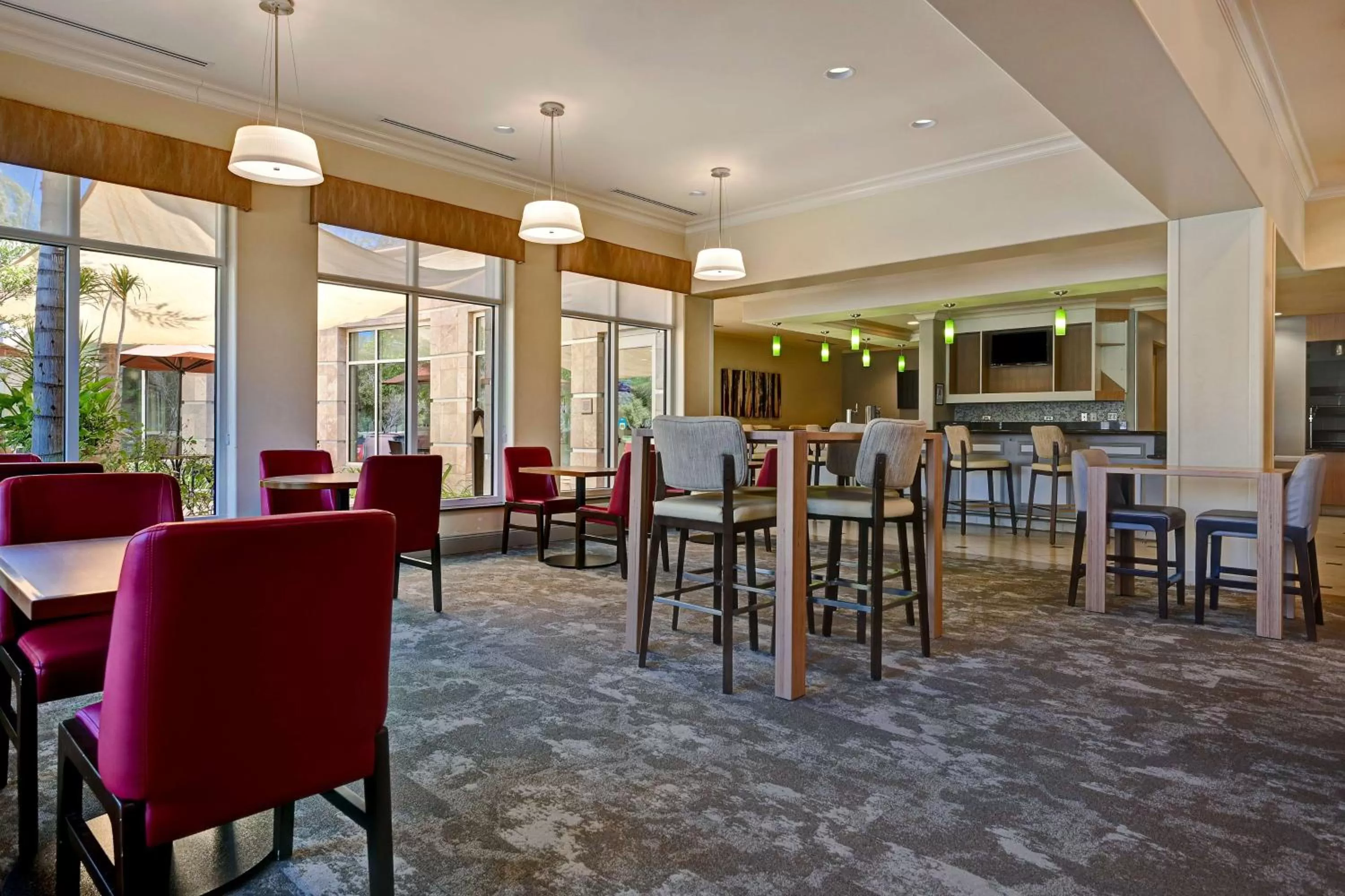 Restaurant/places to eat in Hilton Garden Inn San Bernardino