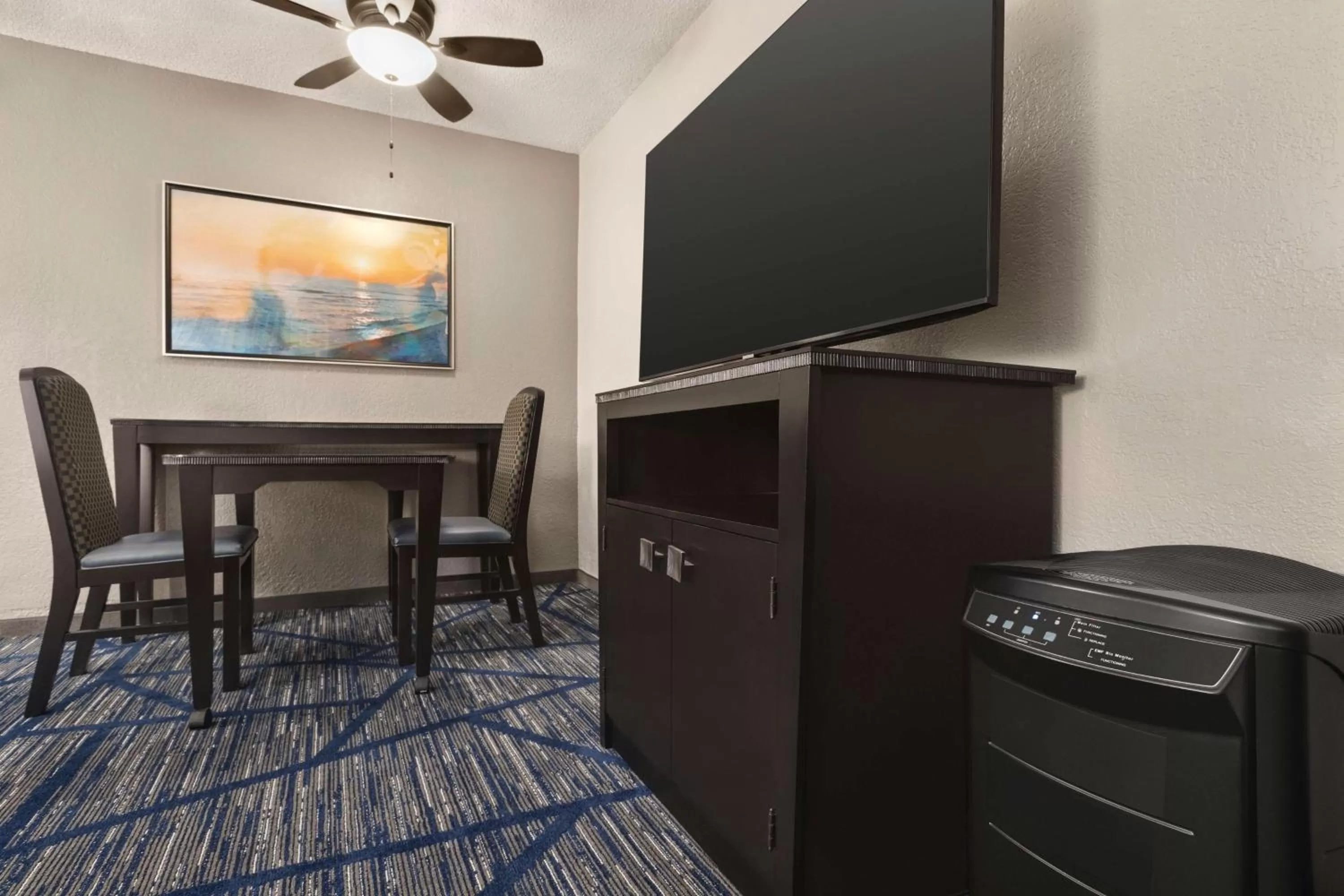 Bedroom in Embassy Suites by Hilton Miami International Airport