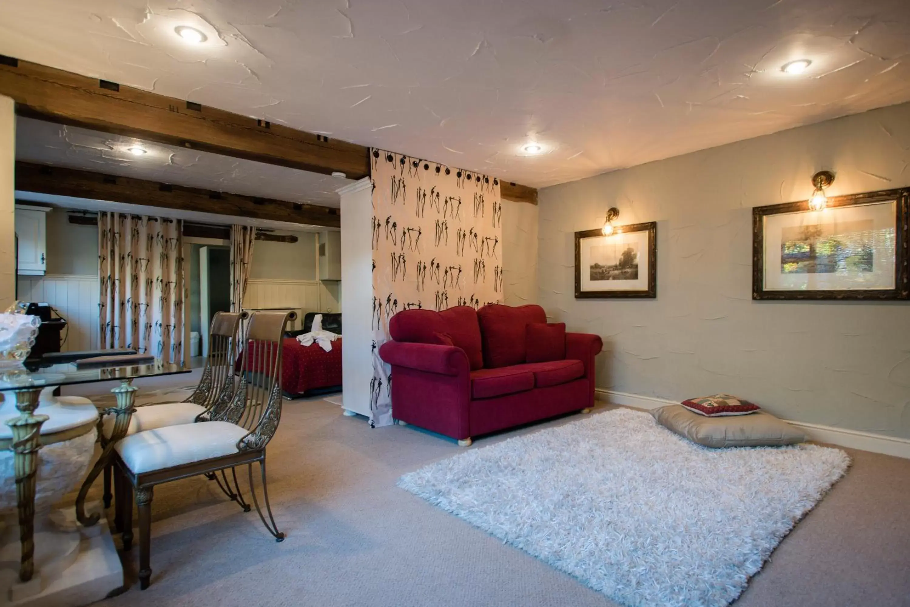 Seating Area in The Royal Arms Hotel