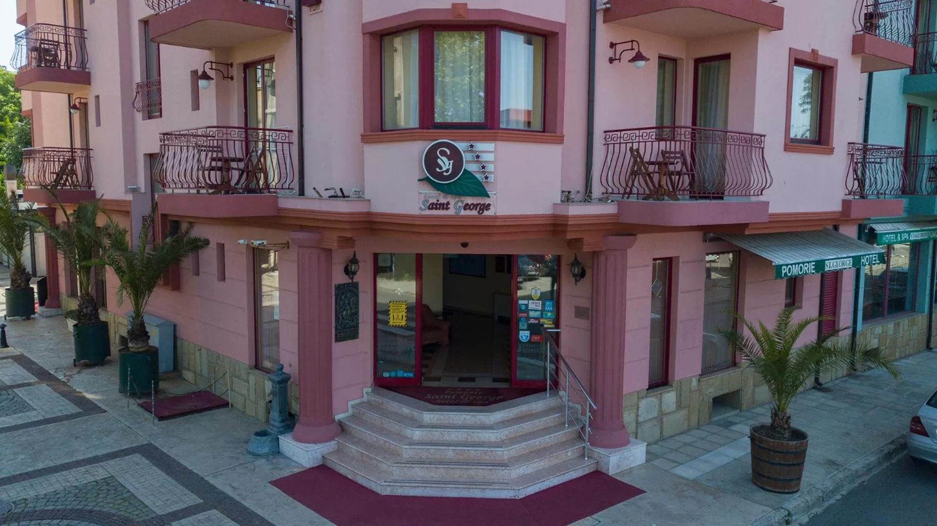 Property building in Saint George Hotel & Medical Spa