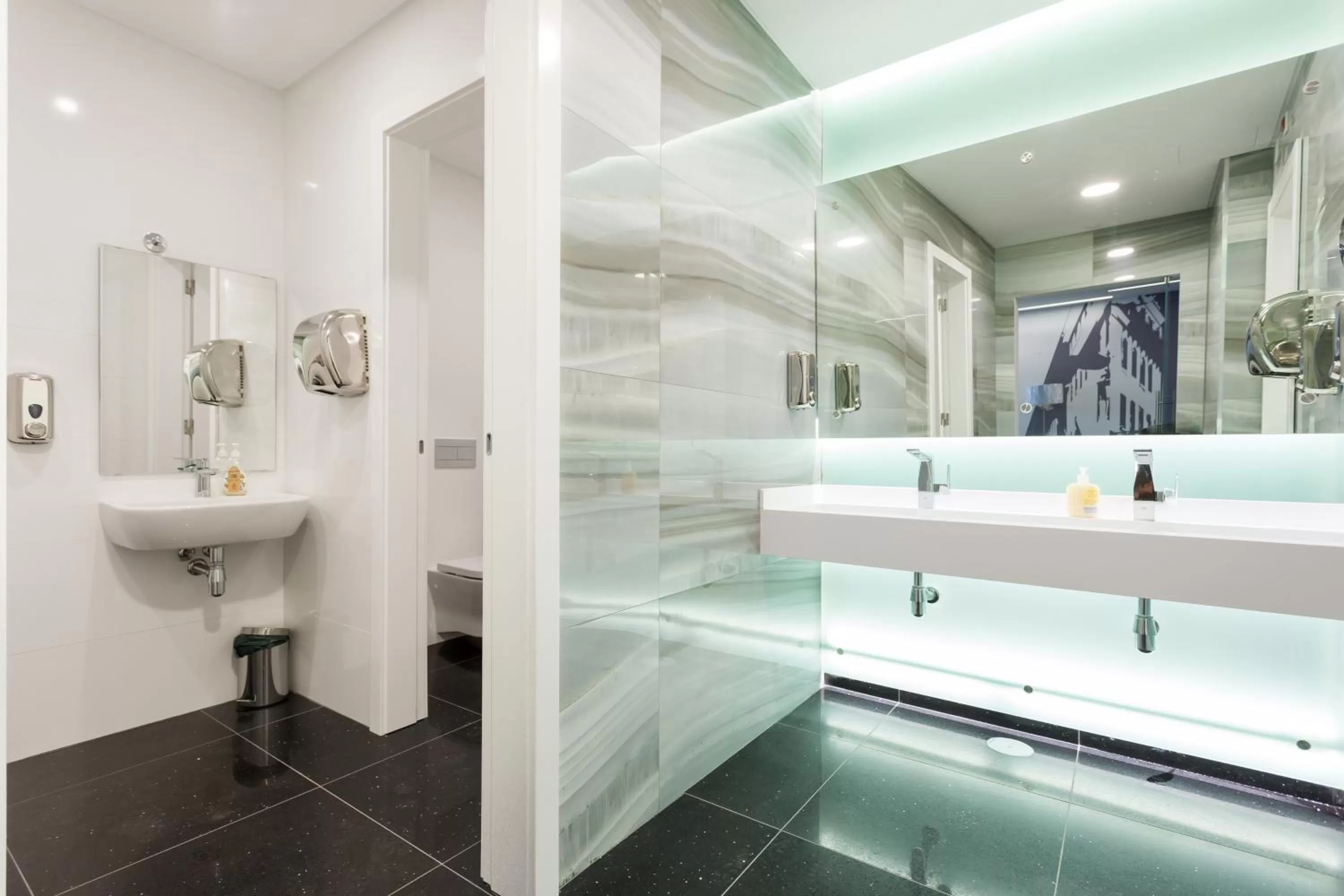 Bathroom in Hotel Capital Lisboa