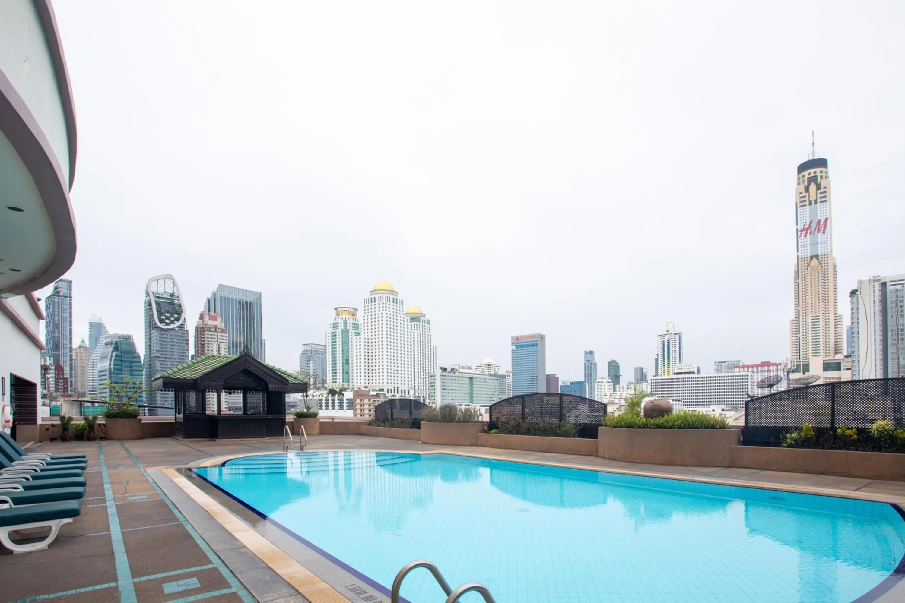 Swimming pool in Ramada by Wyndham D MA Bangkok