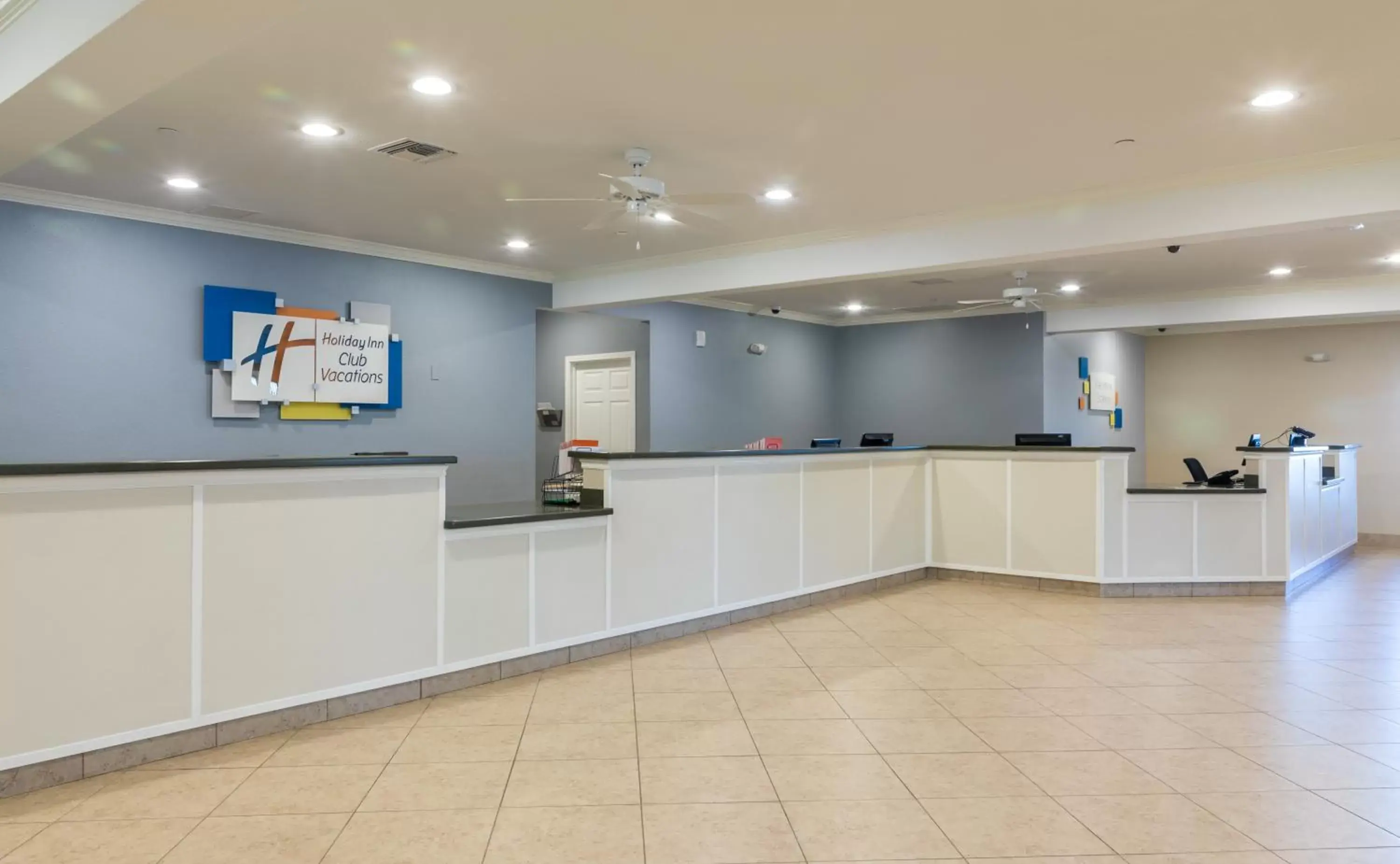 Lobby or reception, Lobby/Reception in Holiday Inn Club Vacations - Orlando Breeze Resort, an IHG Hotel