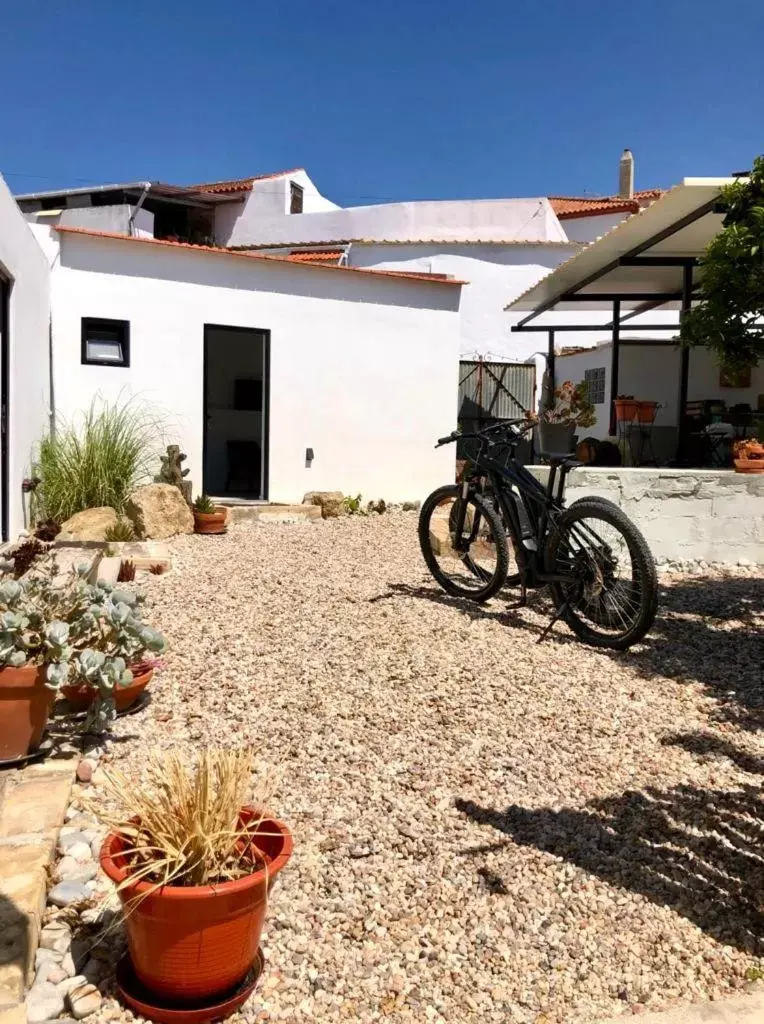 Patio, Property Building in Bedebike