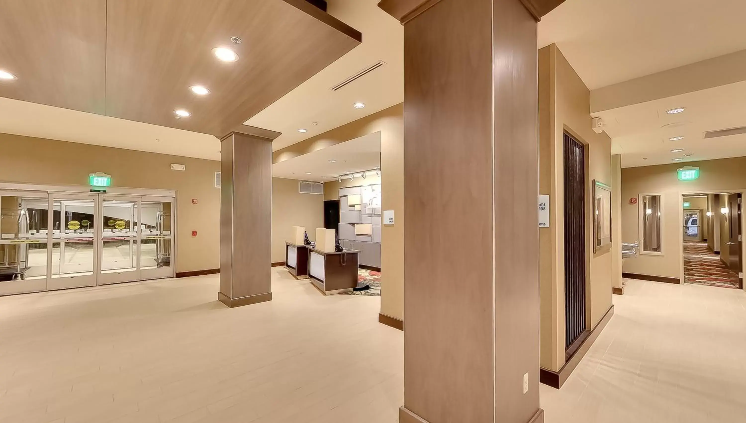 Property building, Lobby/Reception in Holiday Inn Express & Suites Plymouth - Ann Arbor Area, an IHG Hotel