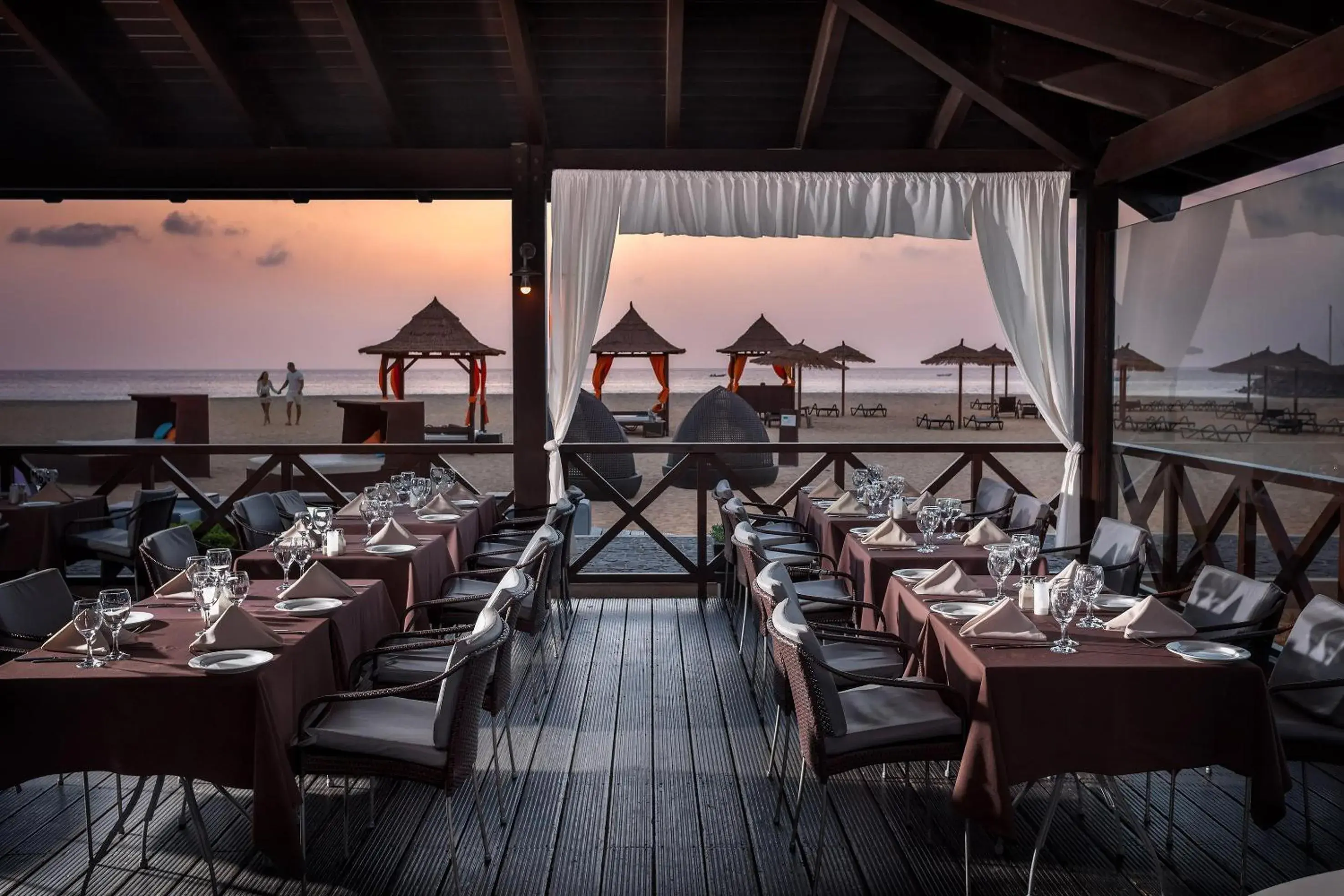 Restaurant/Places to Eat in Melia Tortuga Beach