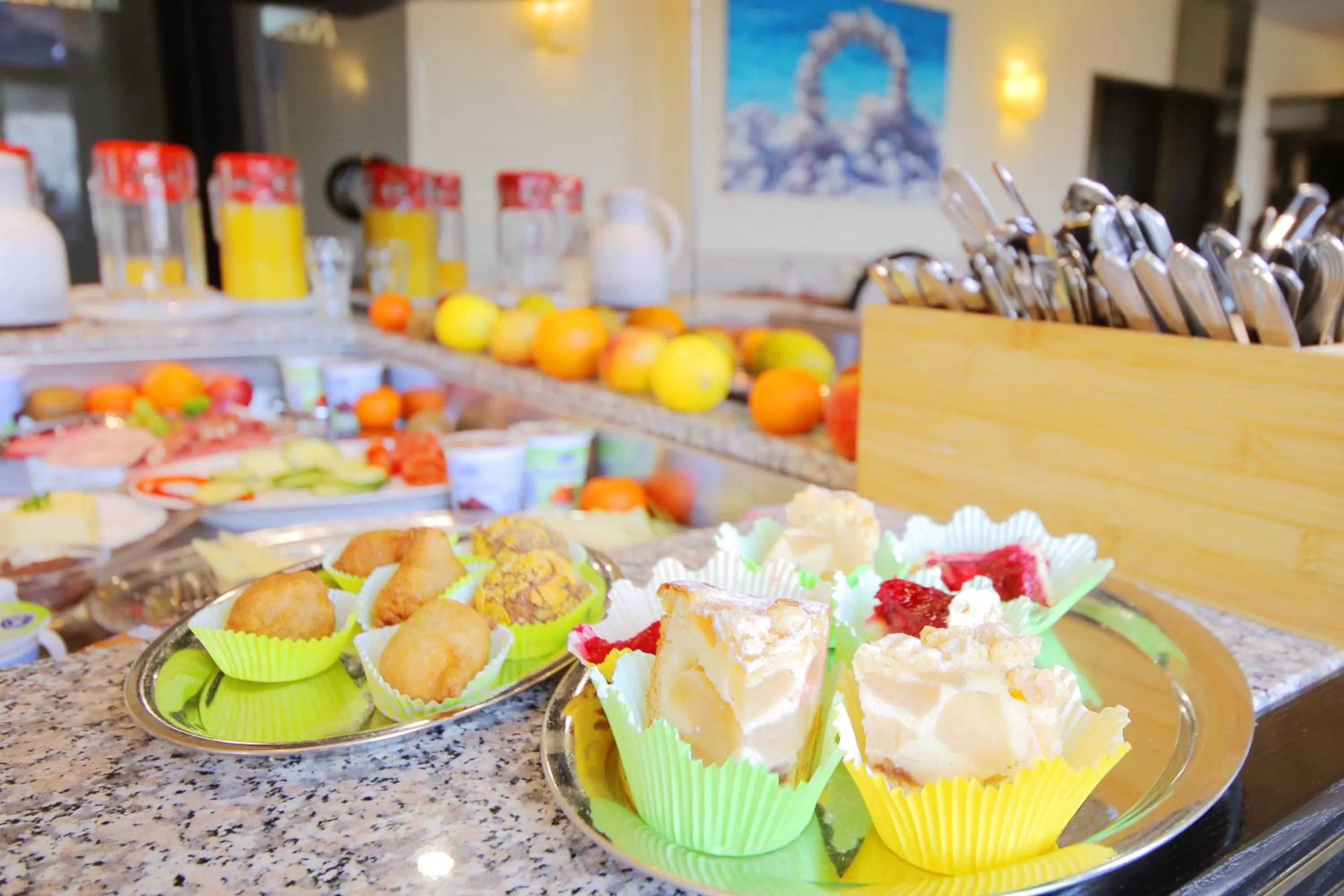 Food and drinks in Hotel Kick