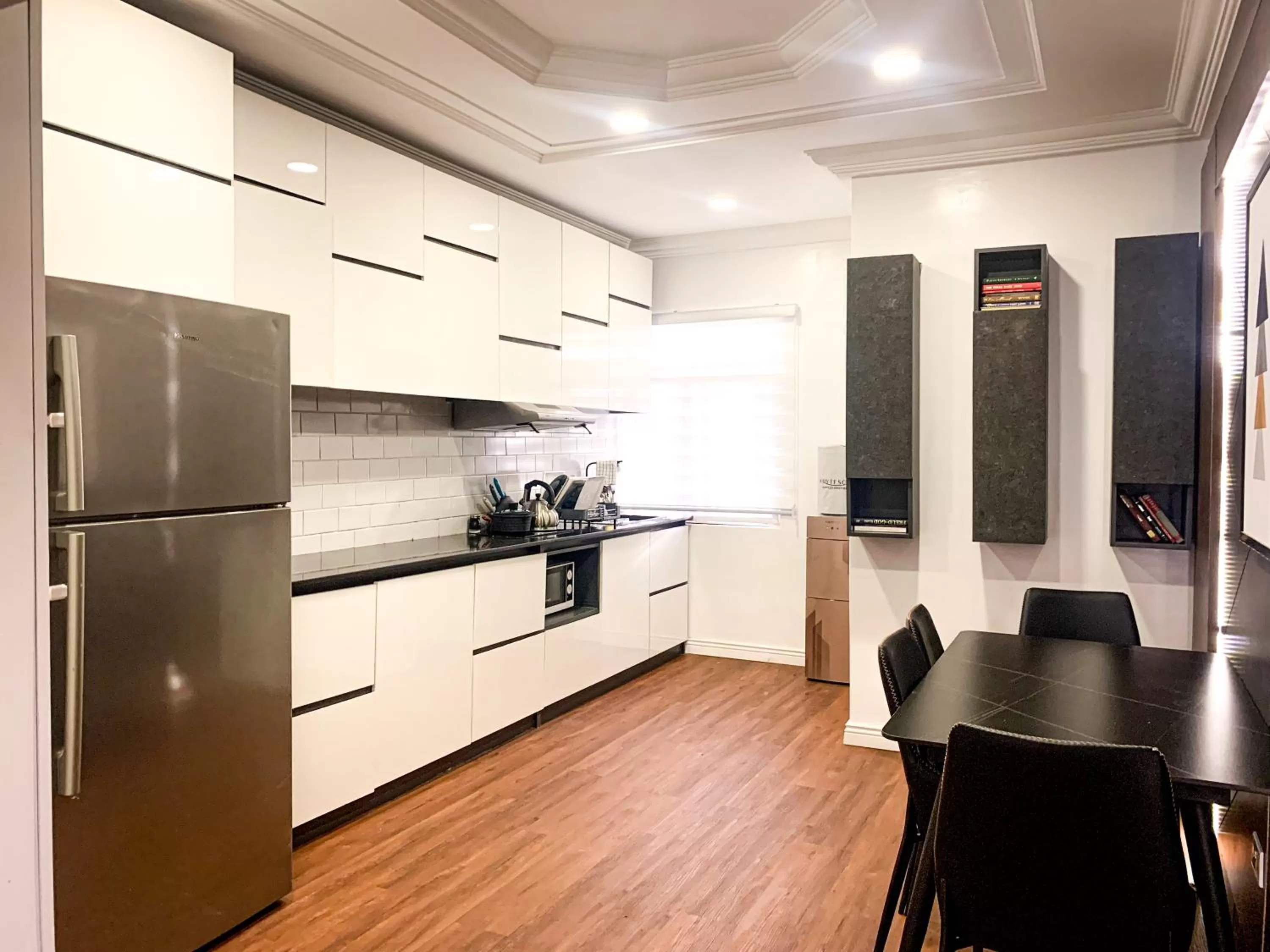 Kitchen or kitchenette in Whytescape Serviced Apartments