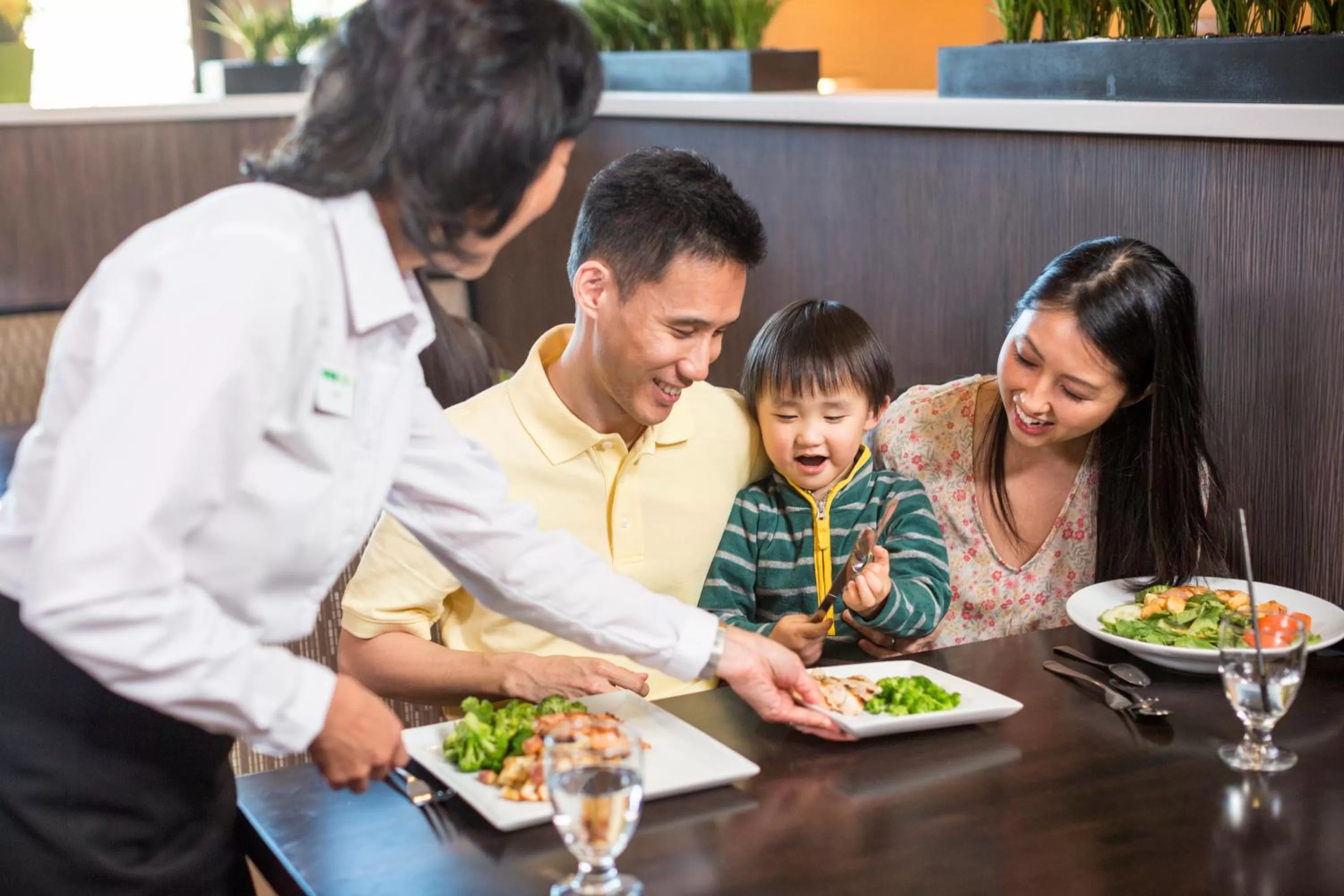 Restaurant/places to eat in Holiday Inn - Columbus by IHG