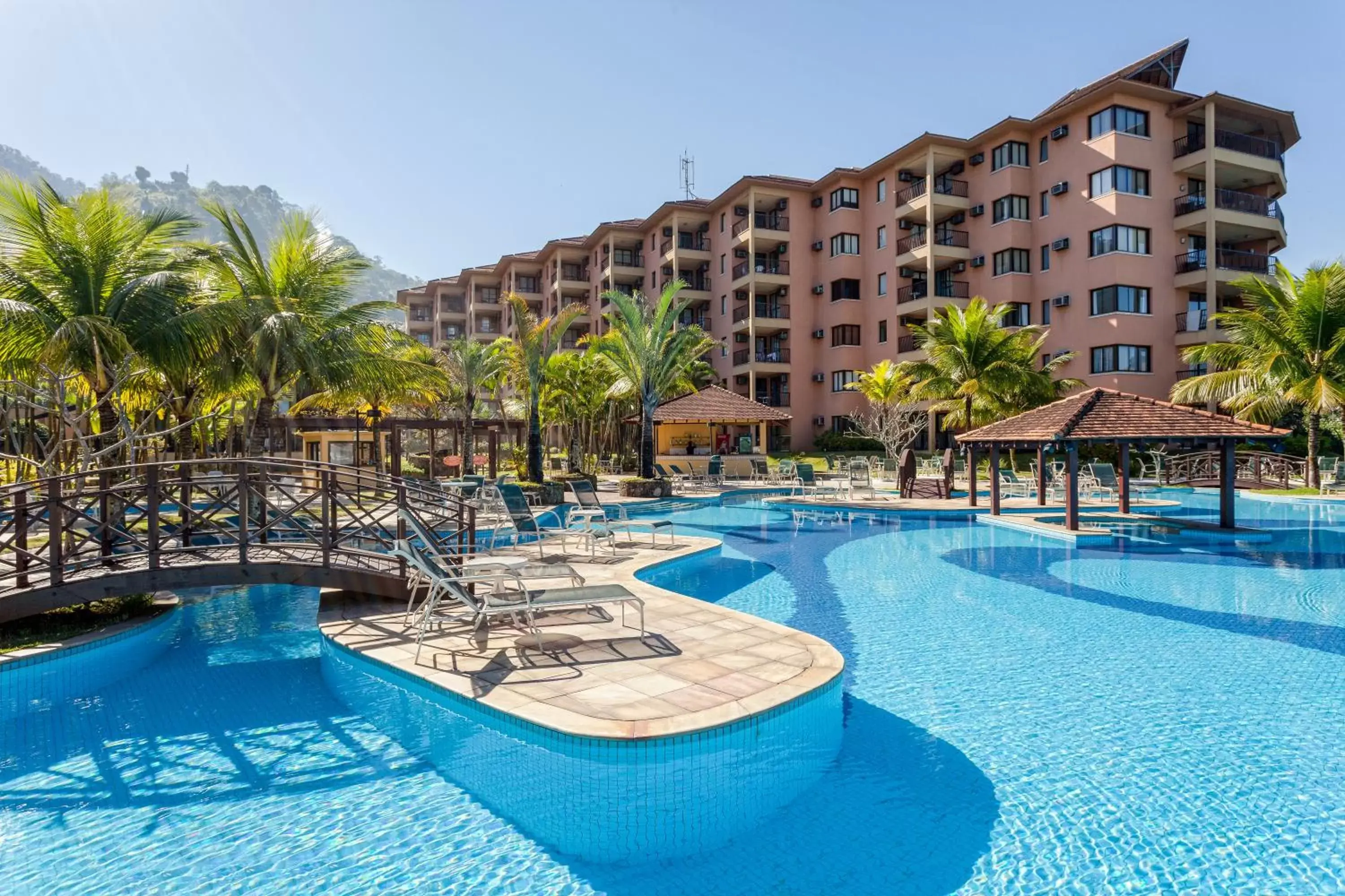 Swimming Pool in Mercure Angra dos Reis