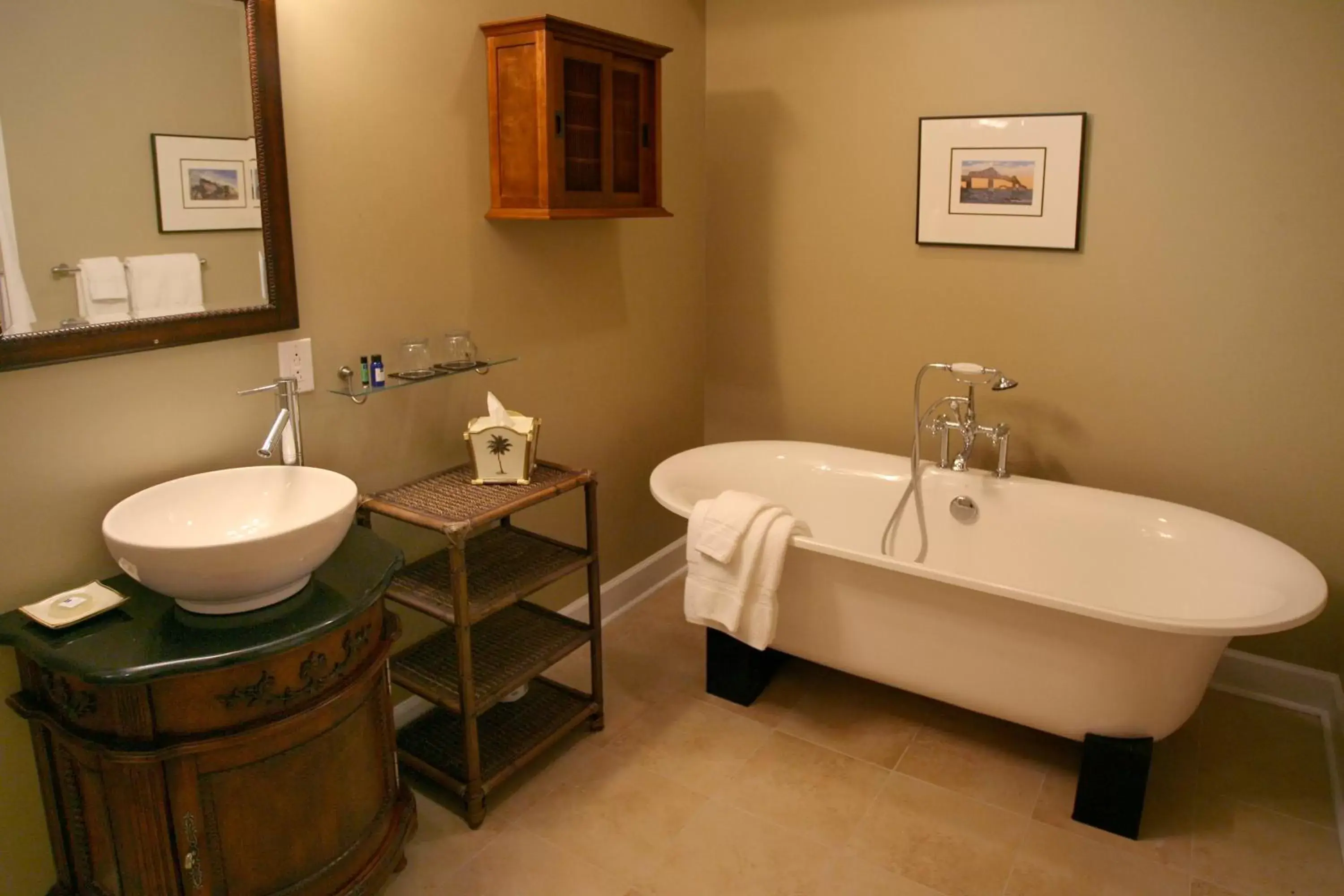 Bathroom in Water's Edge Inn - Adults Only