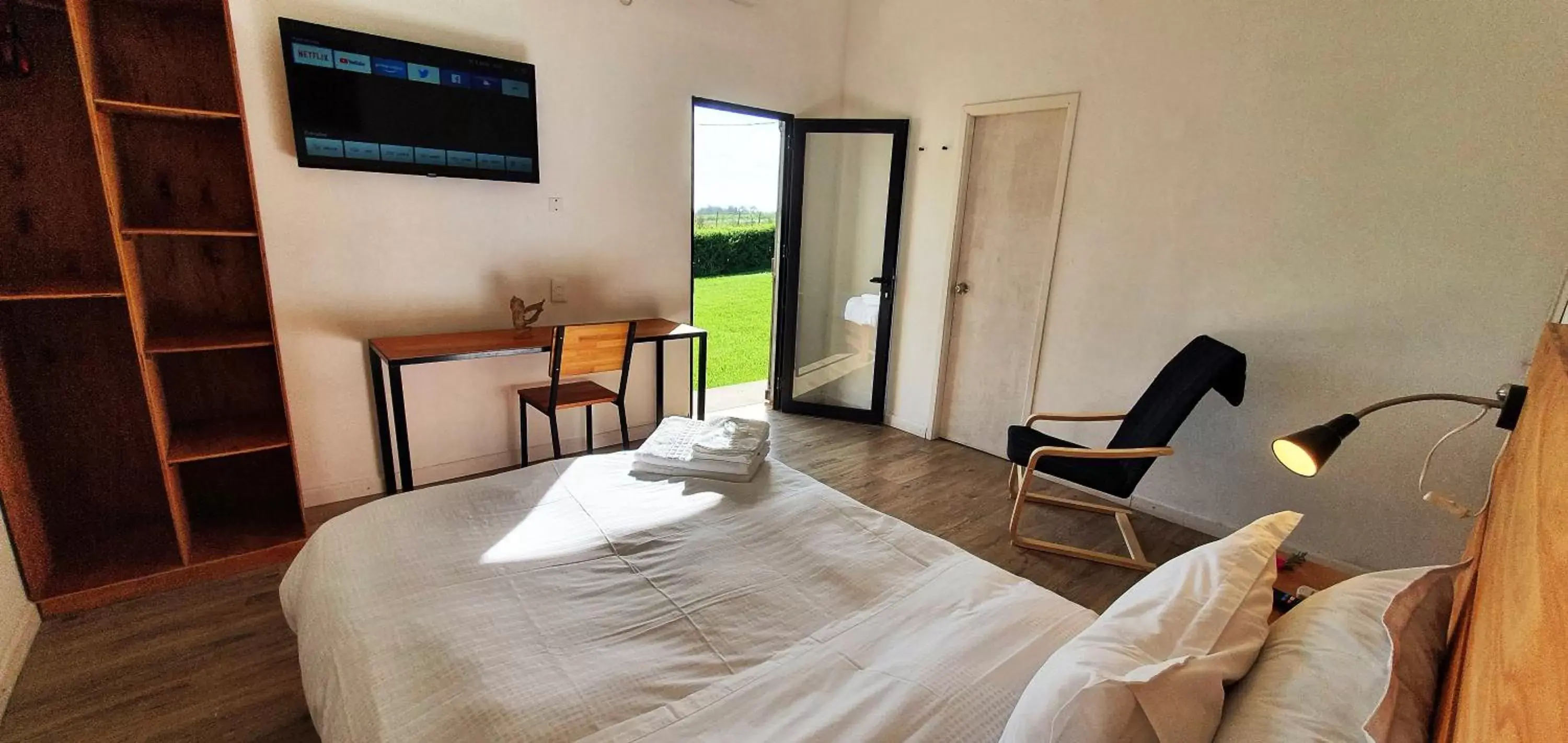 Double or Twin Room with Bathroom in Campo Abierto Double or Twin Room with Bathroom in Campo Abierto