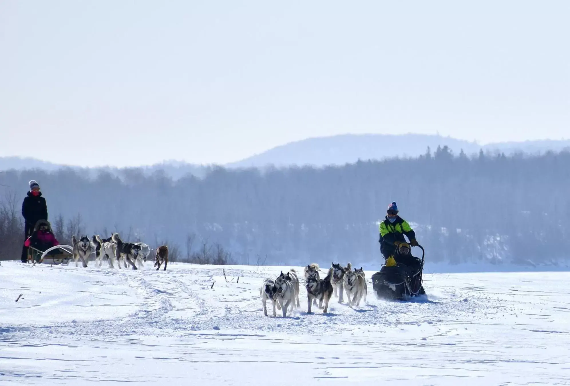 Activities in Camp Taureau - Altaï Canada