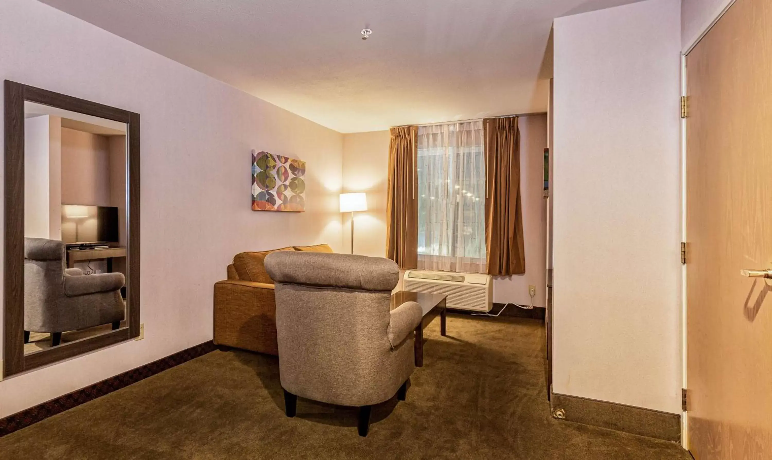 Other, Seating Area in SureStay Plus Hotel by Best Western SeaTac Airport