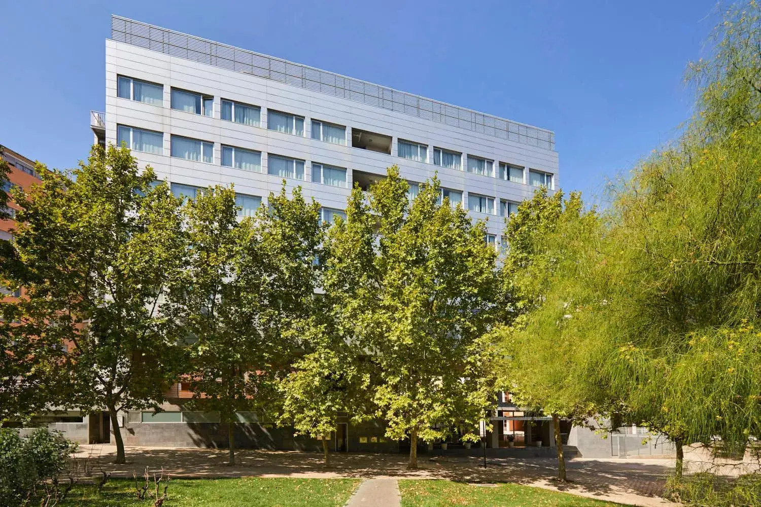 Facade/entrance in Exe Plaza Delicias Facade/entrance in Exe Plaza Delicias