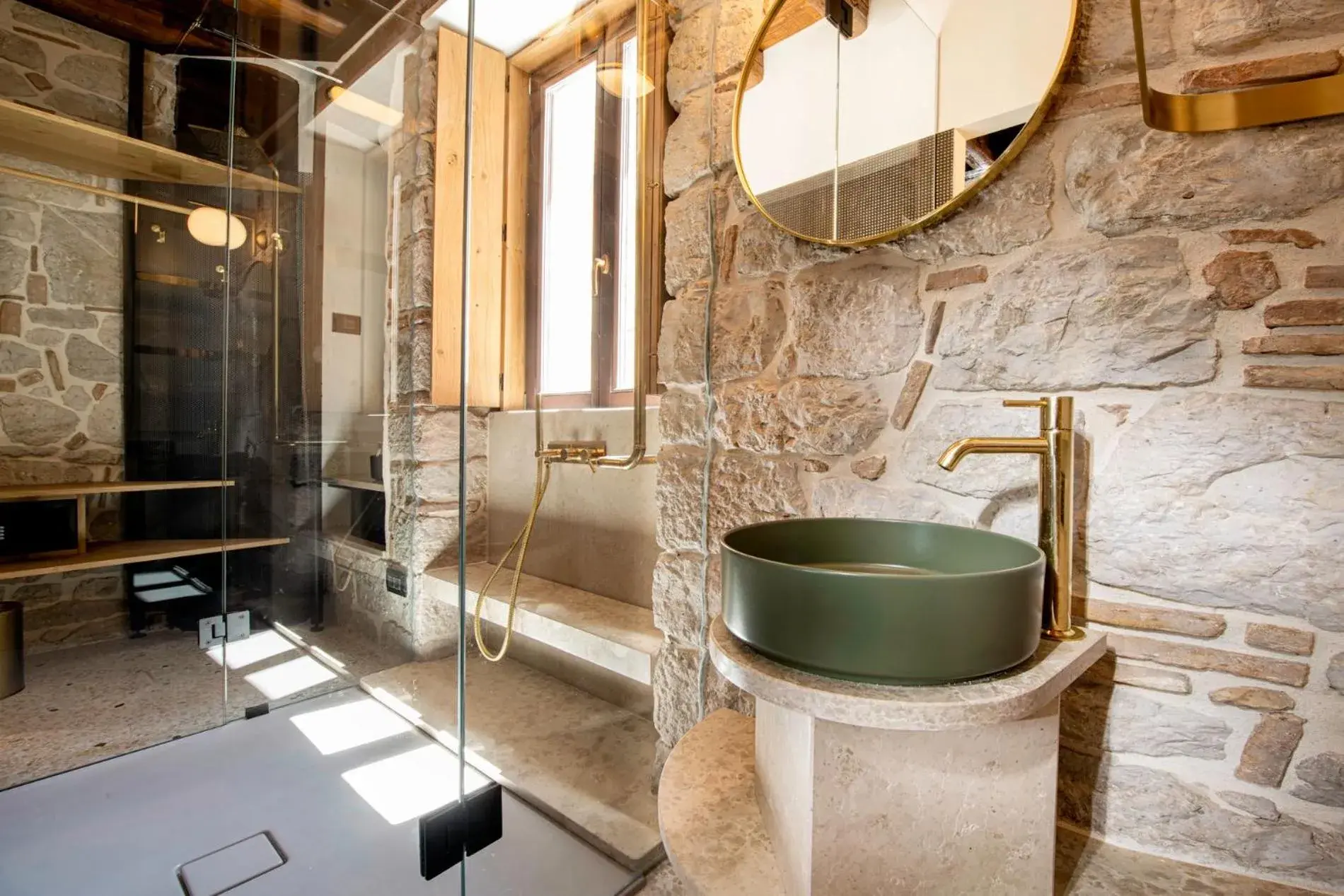 Shower, Bathroom in Spirito Santo Palazzo Storico