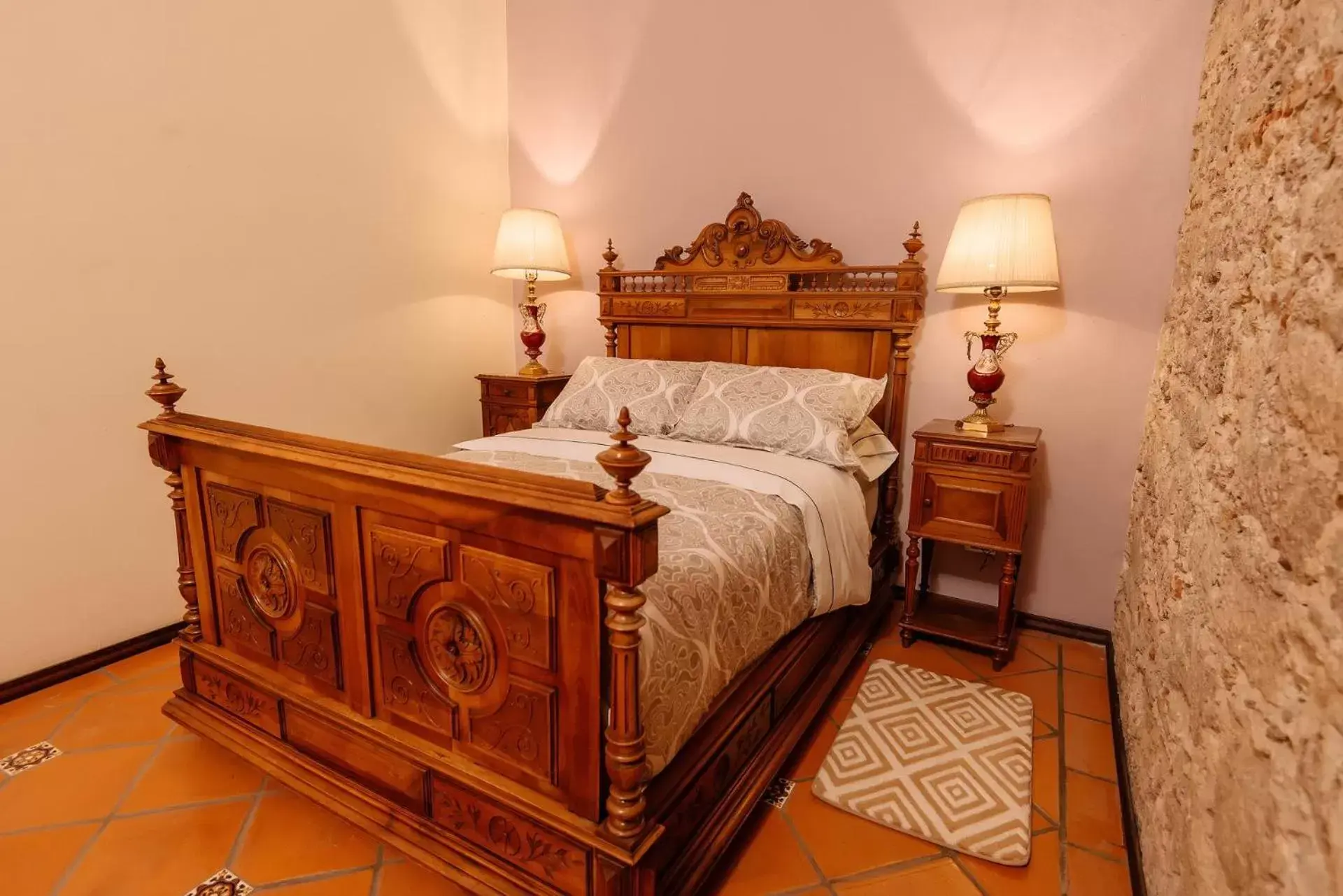 Bed in Hotel Marqués del Ángel