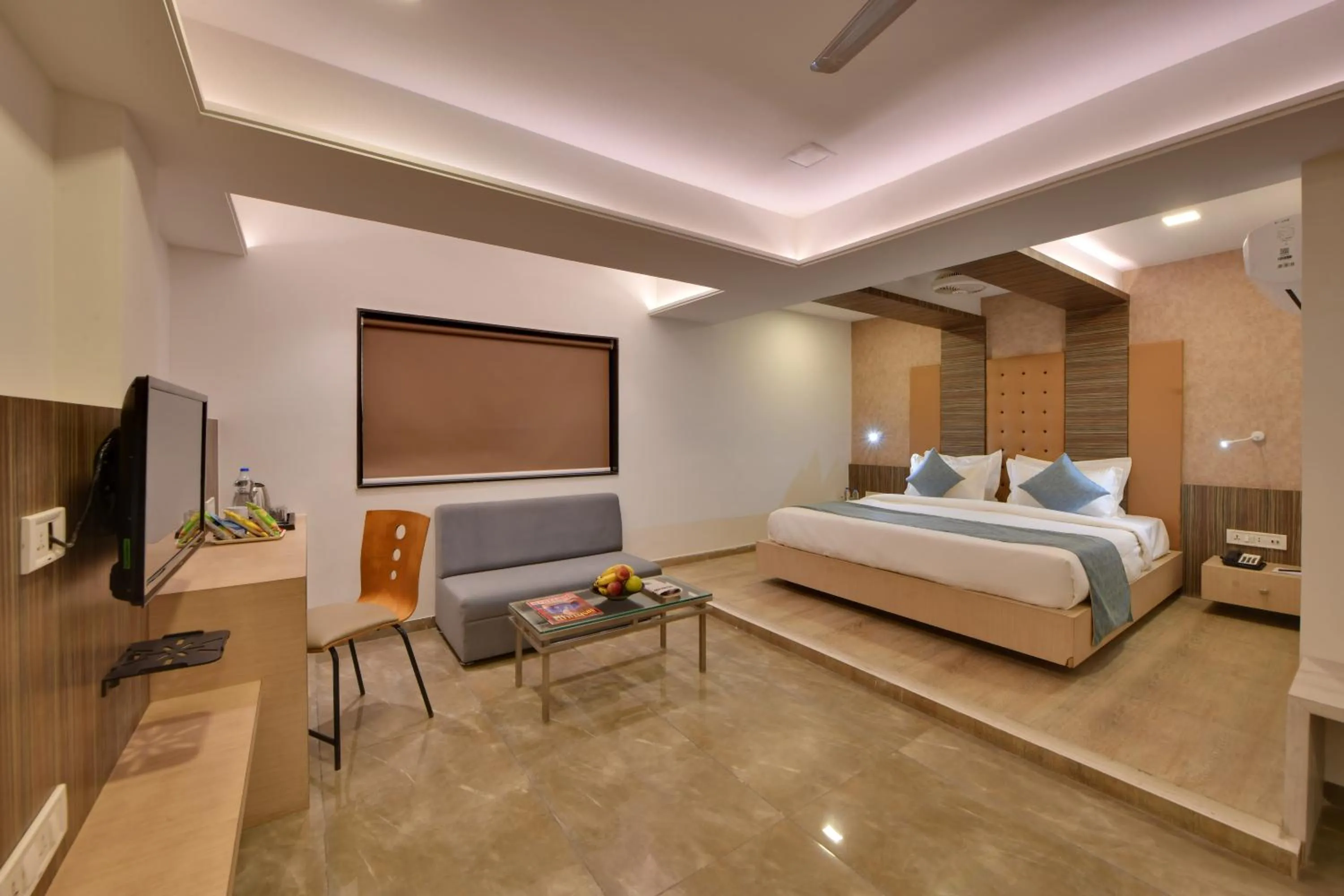 Photo of the whole room in Click Hotel by Suba, Jamnagar