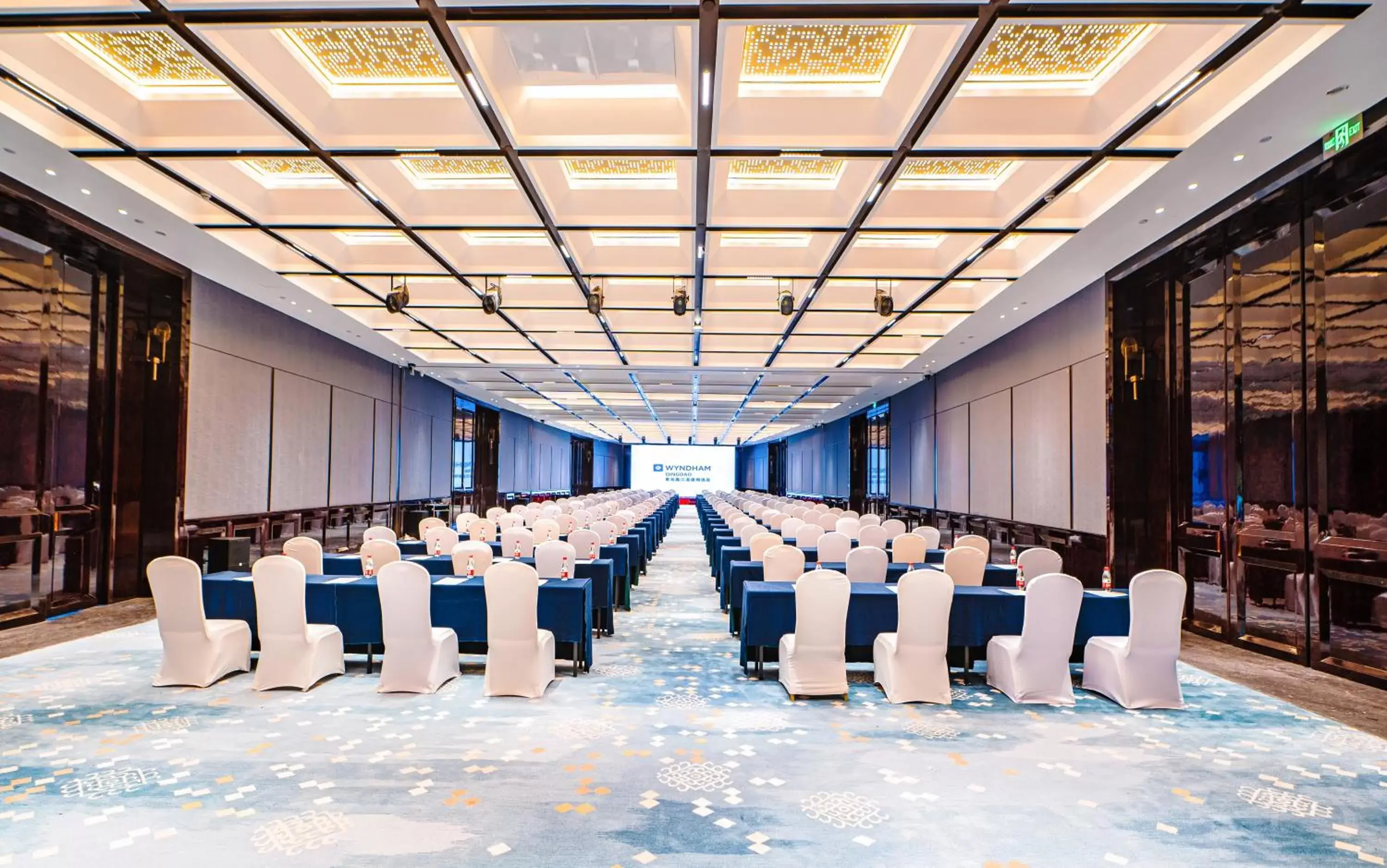 Meeting/conference room in Wyndham Qingdao