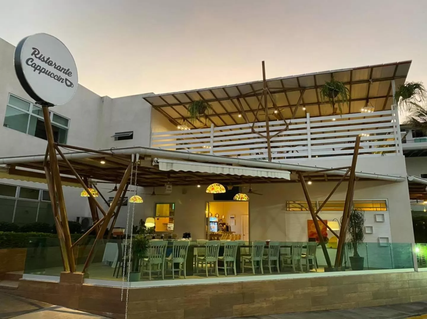 Restaurant/places to eat in Hotel PZ Country Club & Conference Center