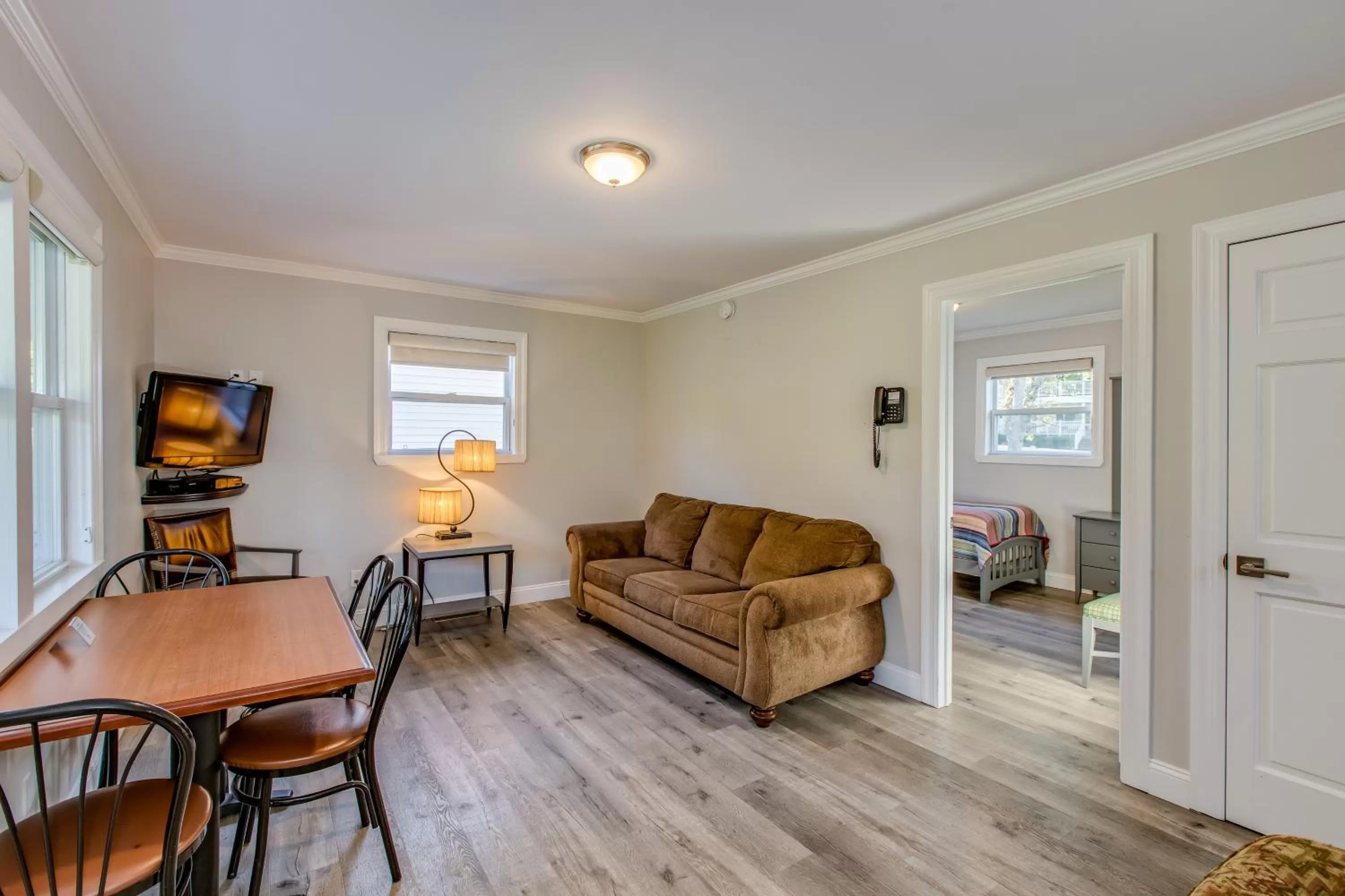 Seating Area in Colonial Shores Resort