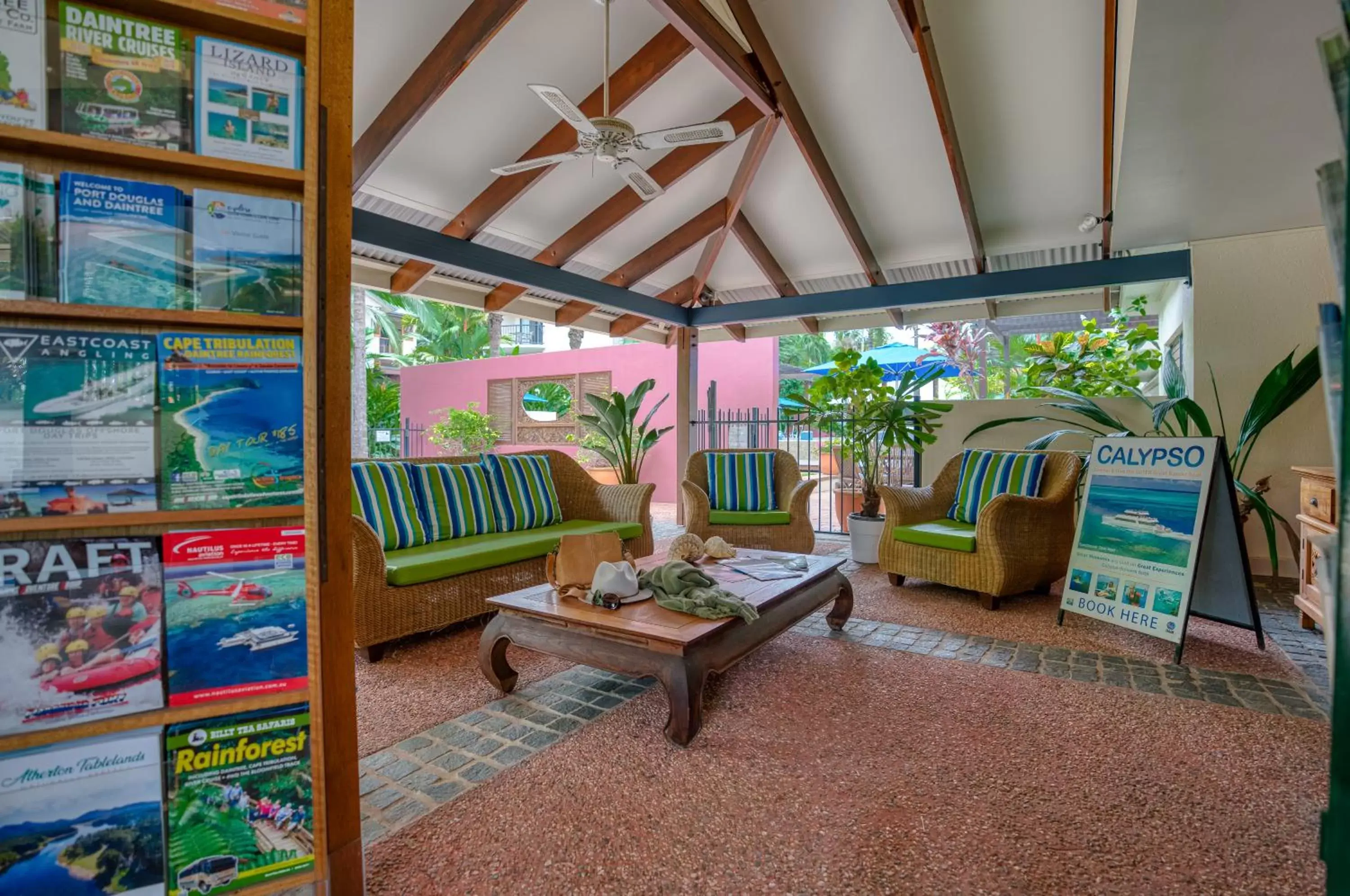 Lobby or reception in Freestyle Resort Port Douglas Lobby or reception in Freestyle Resort Port Douglas