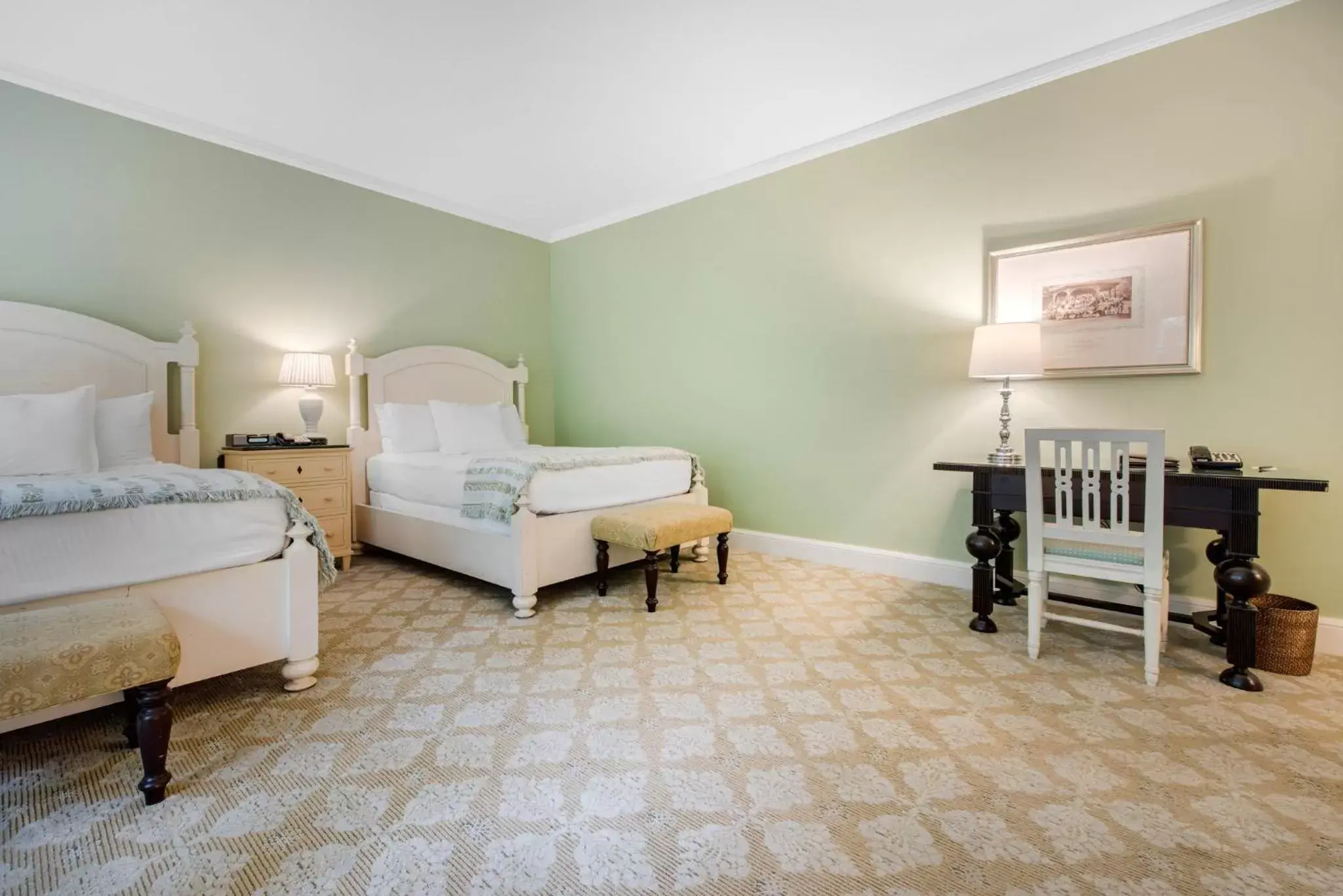 Photo of the whole room, Bed in Omni Bedford Springs Resort