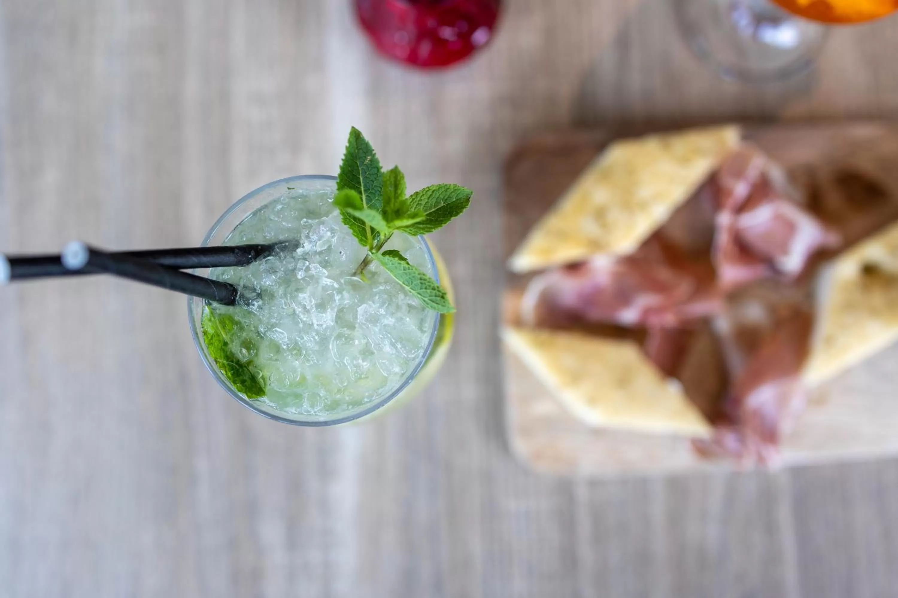 Restaurant/places to eat in Hôtel restaurant Kyriad Fréjus