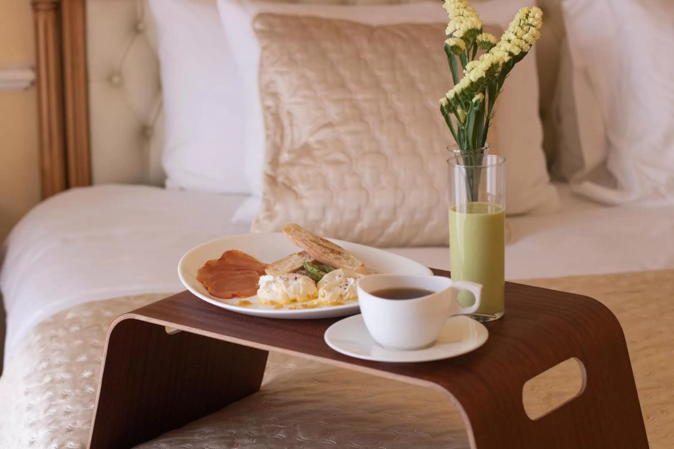 Food and drinks in Villa Palma Boutique Hotel