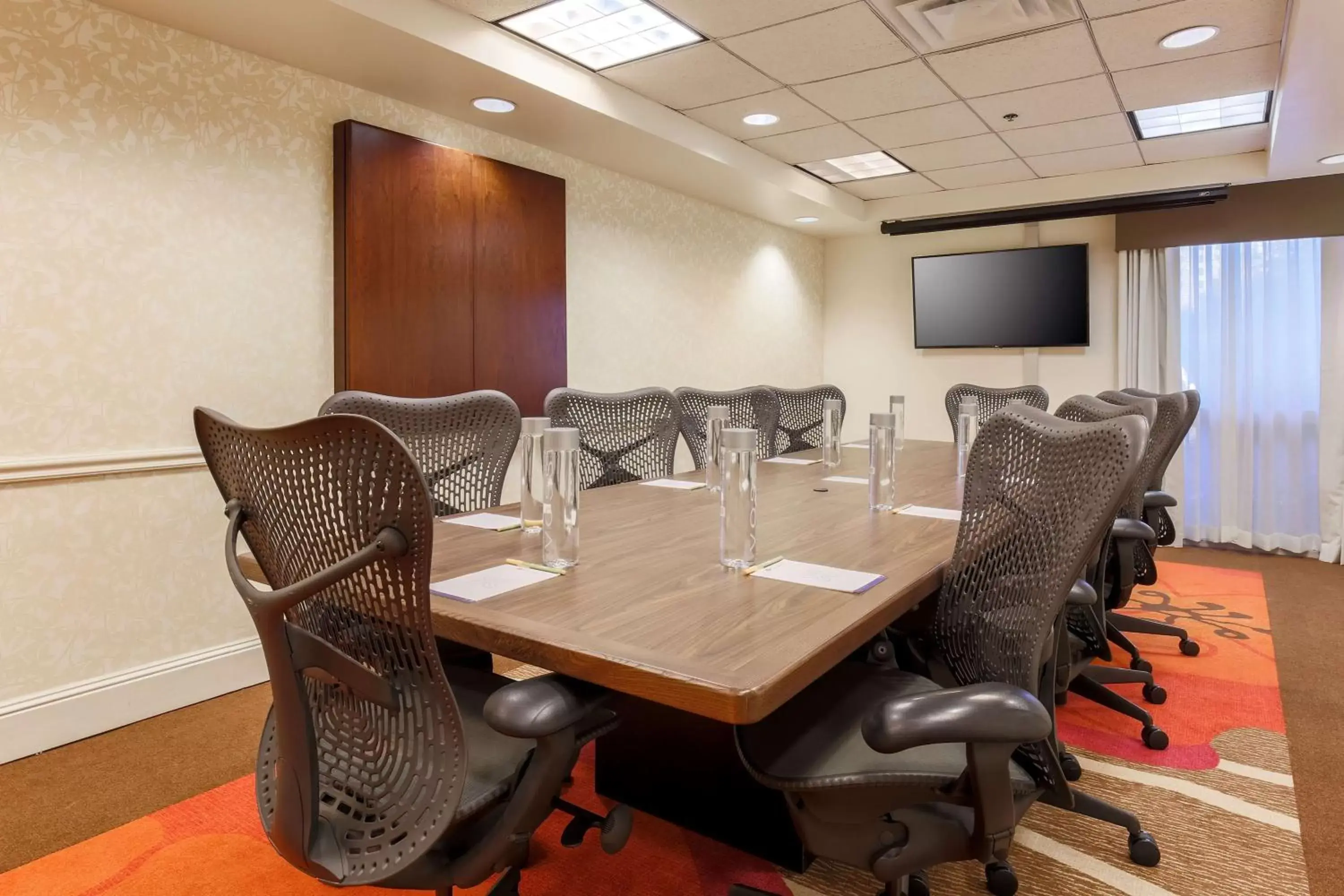 Meeting/conference room, Business Area/Conference Room in Hilton Garden Inn Dallas/Market Center