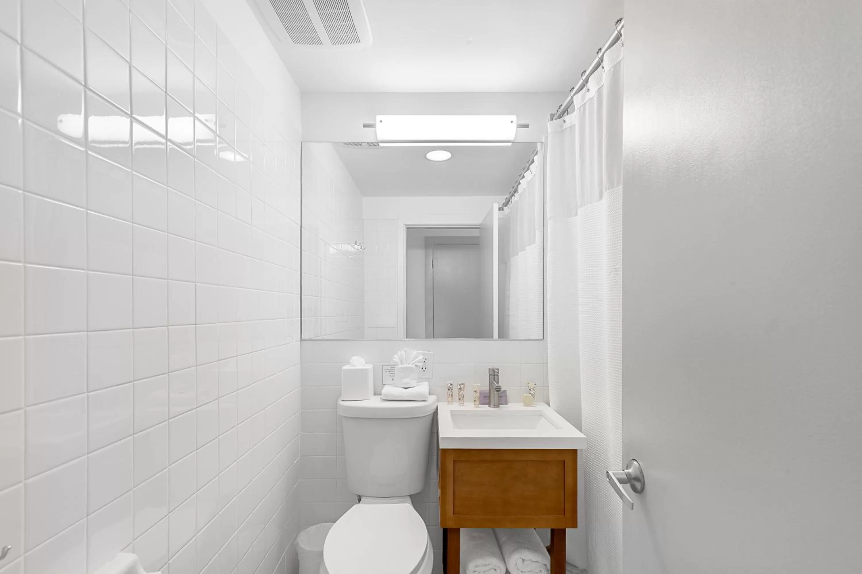 Bathroom in Townhouse by Luxurban