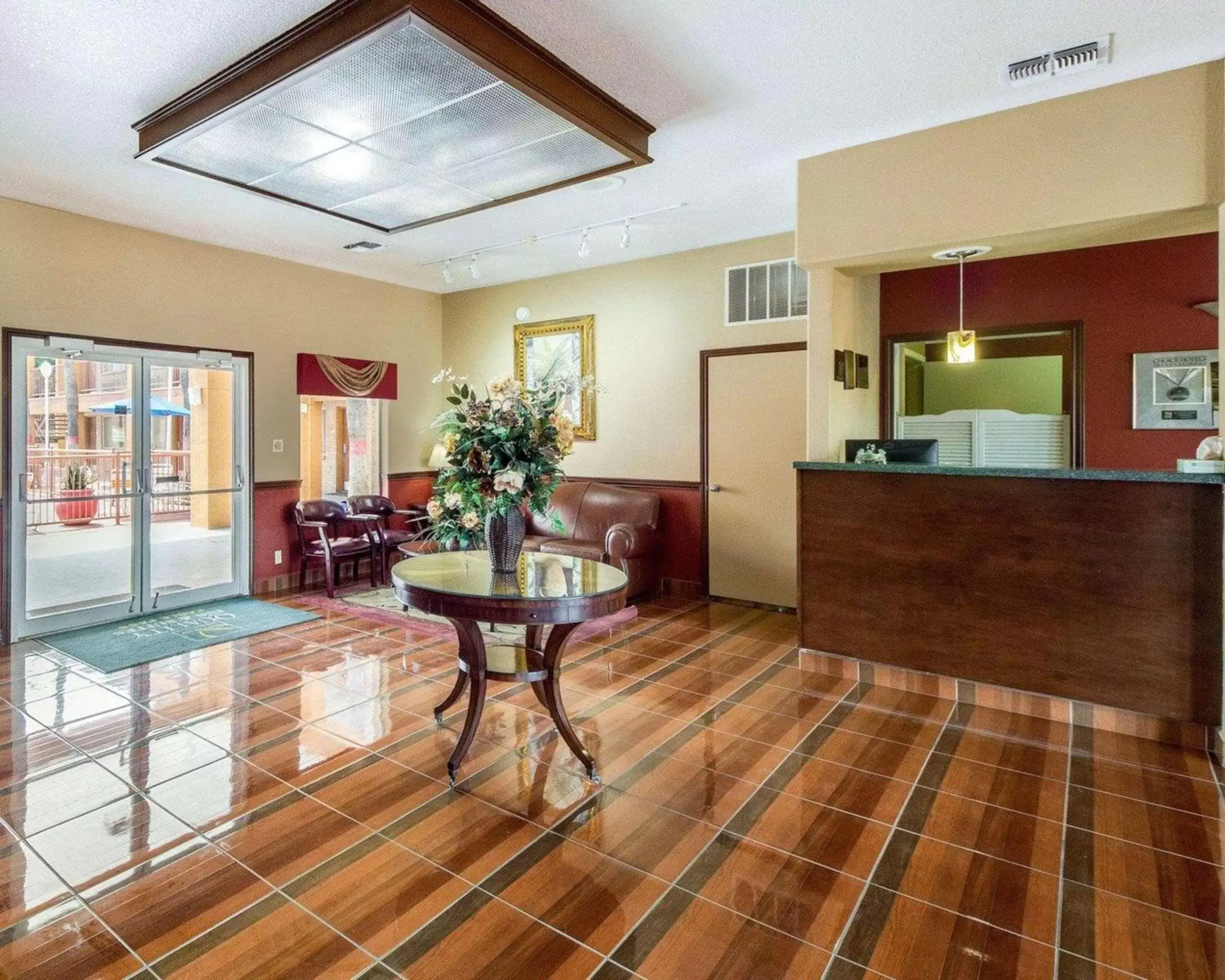 Lobby or reception, Lobby/Reception in Econo Lodge Inn & Suites Eagle Pass