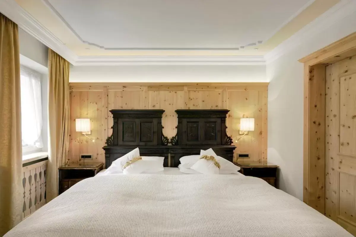 Bed in Hotel La Perla: The Leading Hotels of the World