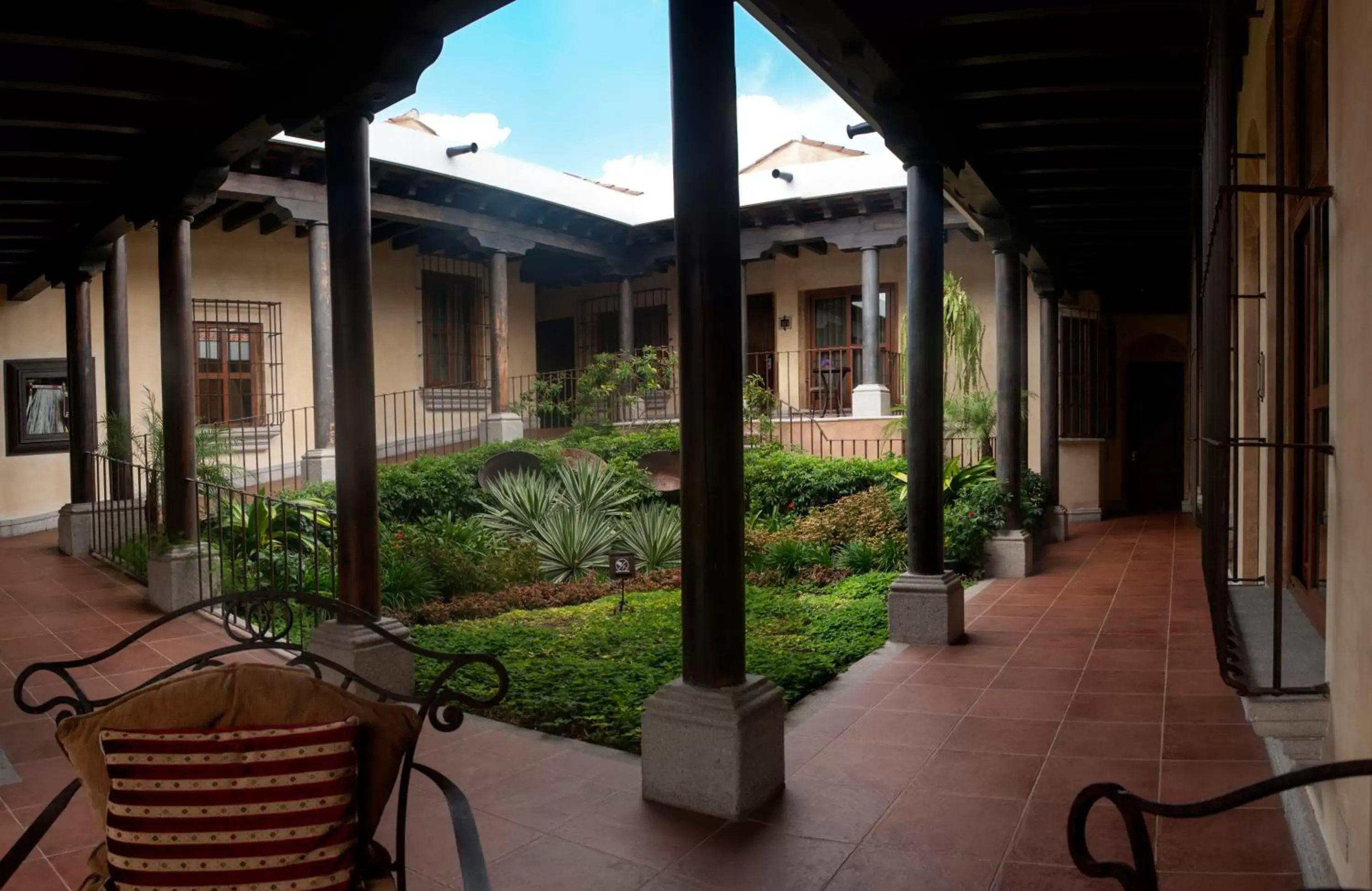 Patio in Camino Real Antigua