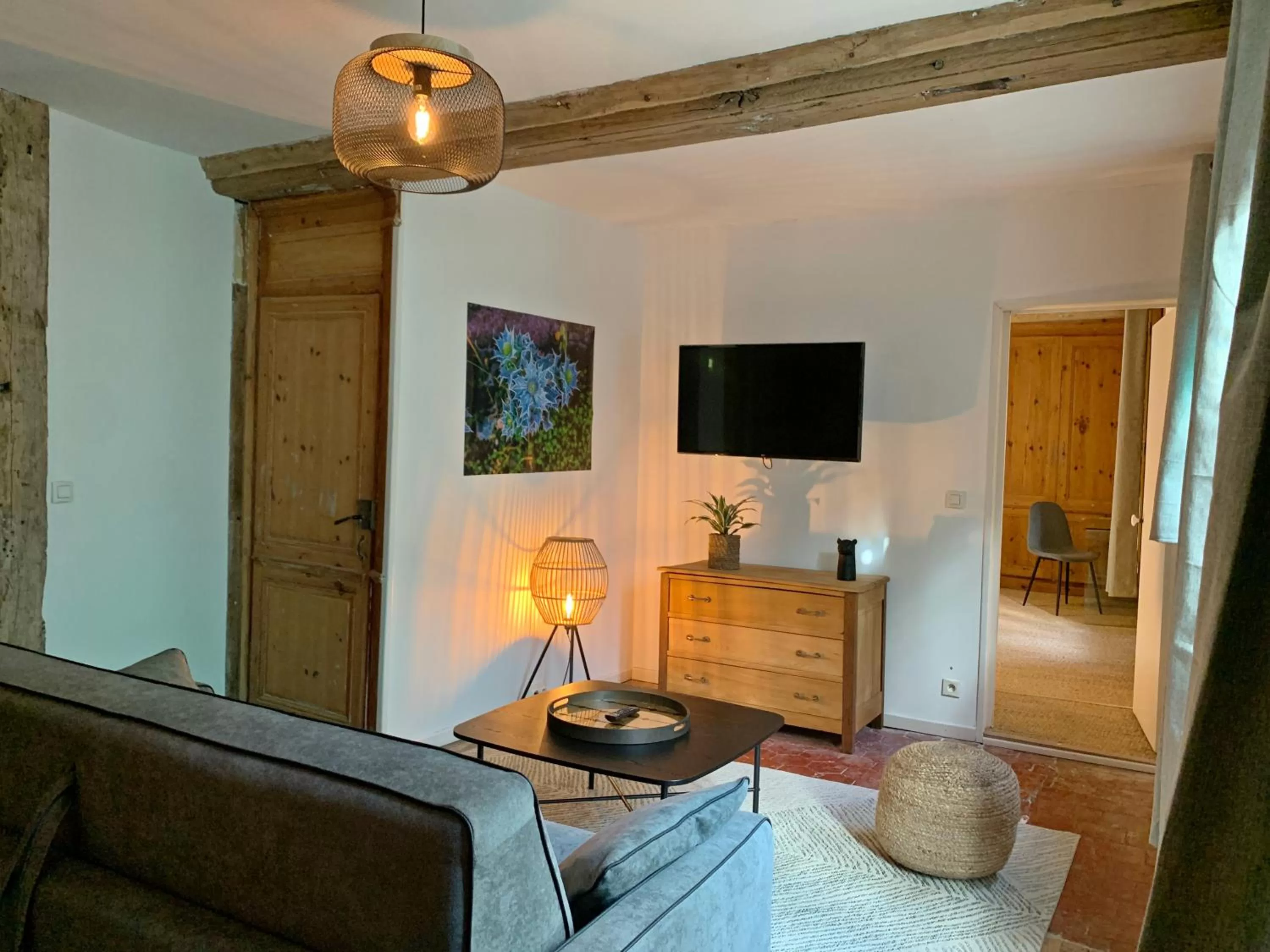 Living room in L'Ecole des Demoiselles