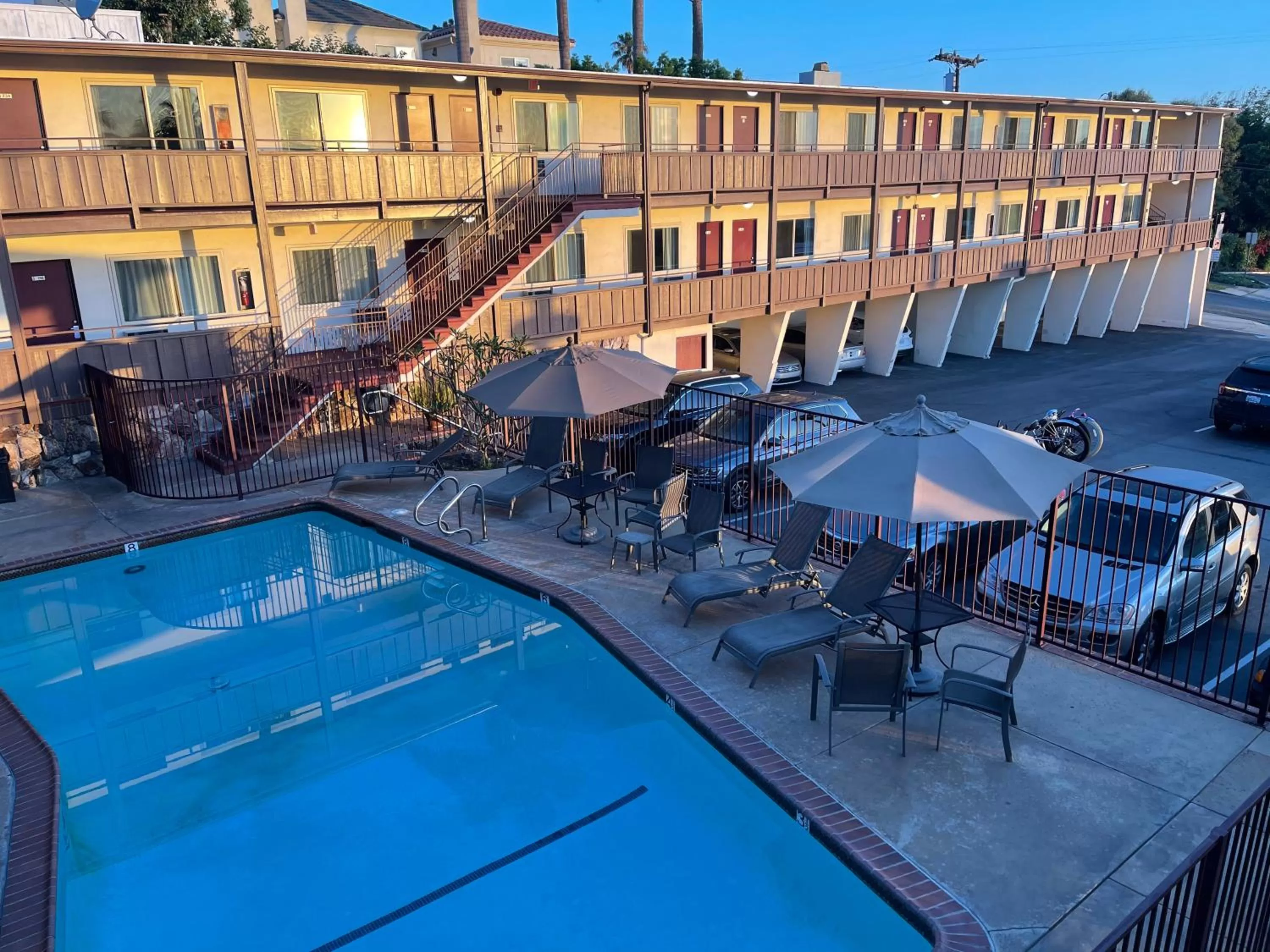 Property building in Seahorse Inn Manhattan Beach - LAX