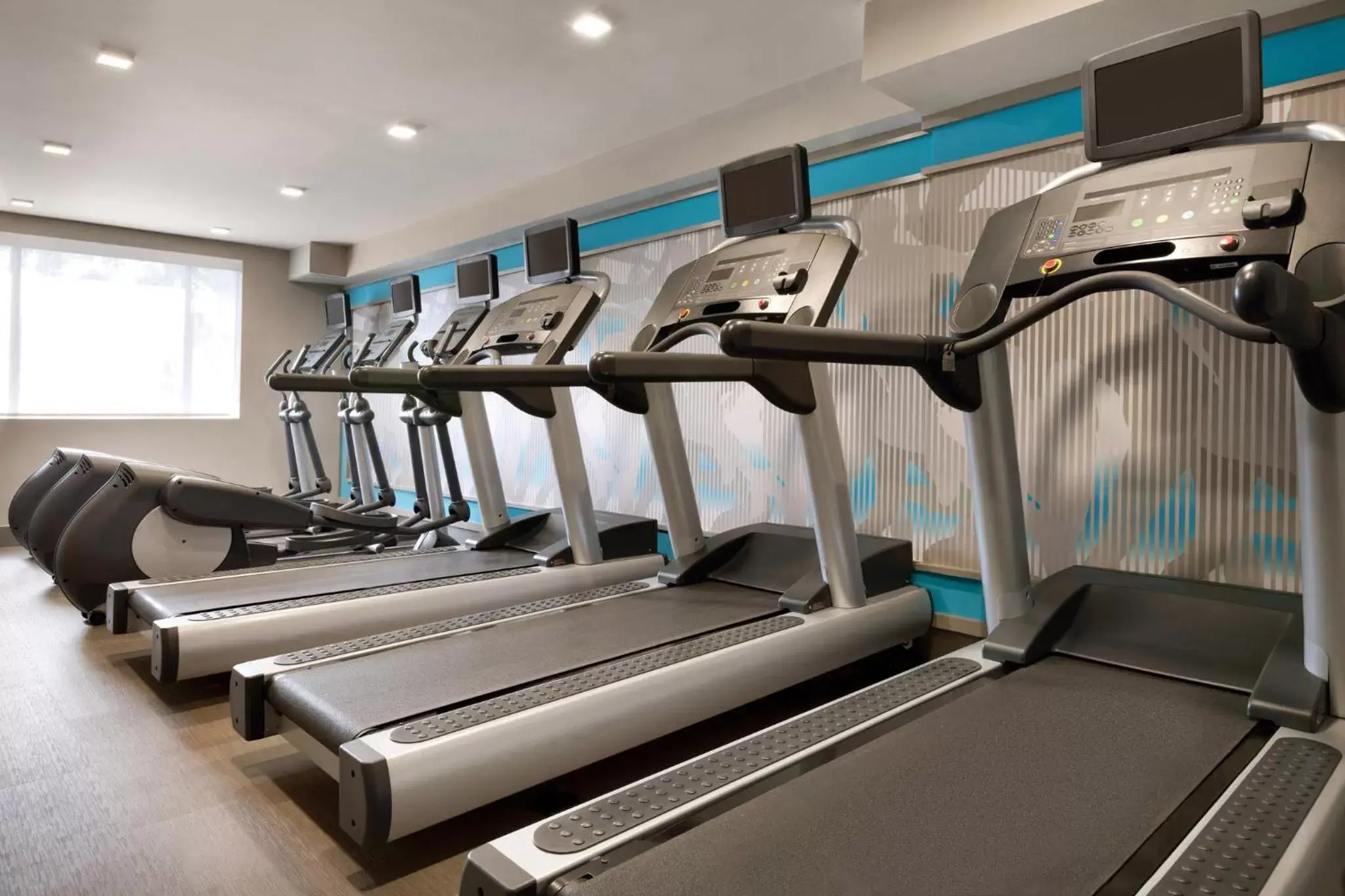 Fitness centre/facilities, Fitness Center/Facilities in Crowne Plaza Hotel Philadelphia - King of Prussia, an IHG Hotel