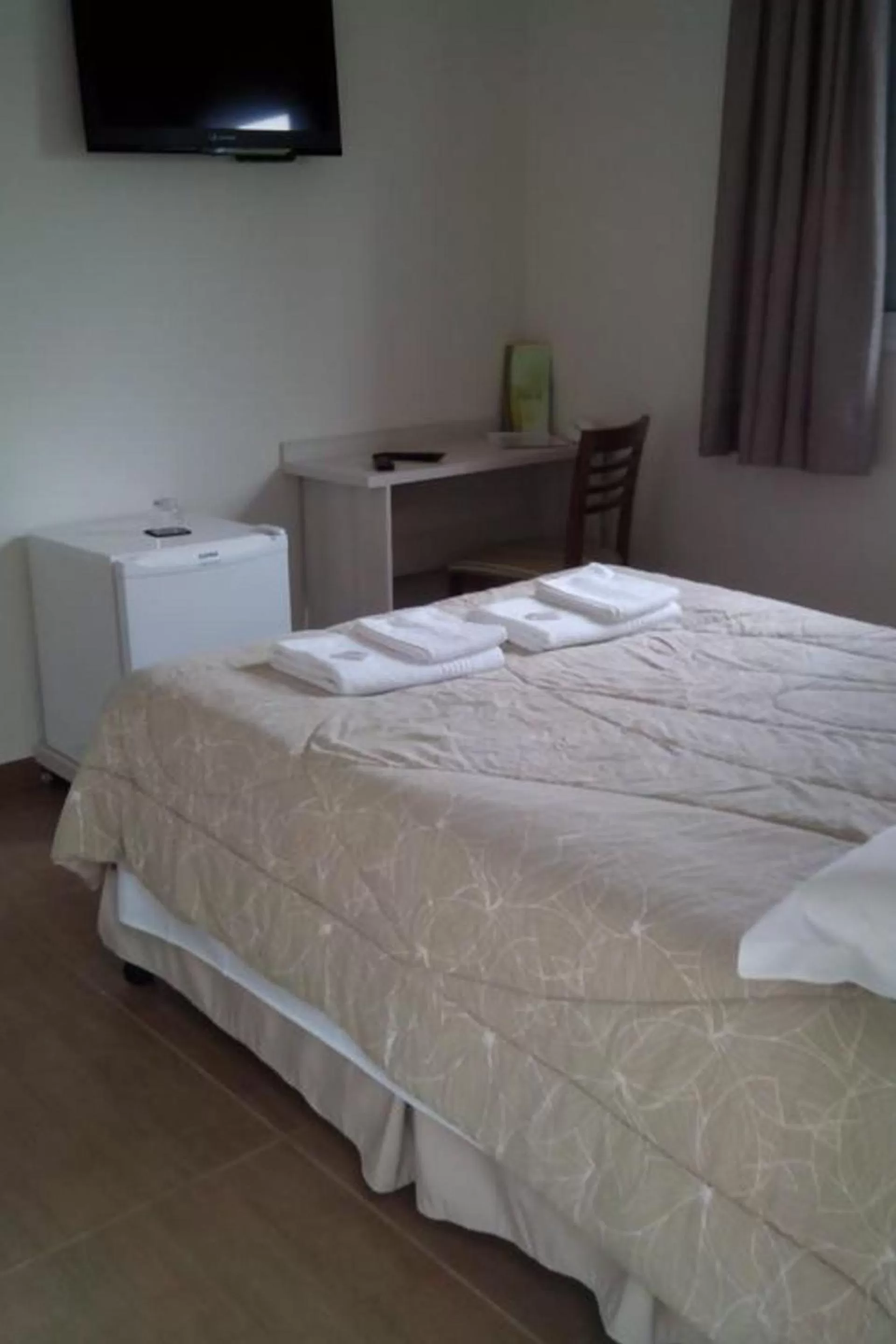 Bedroom, Bed in Hotel Vison