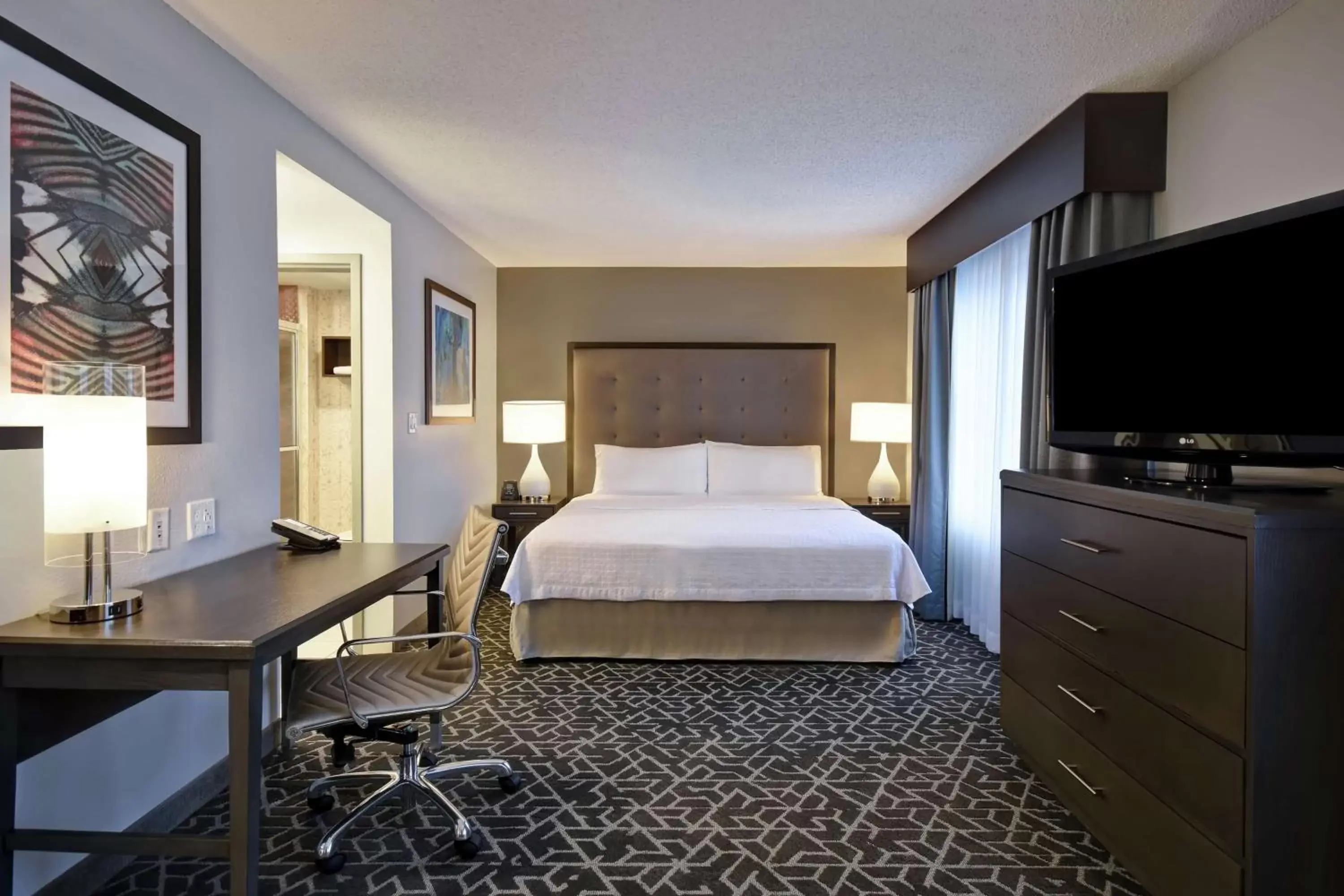 Bedroom, Bed in Homewood Suites by Hilton Edgewater-NYC Area