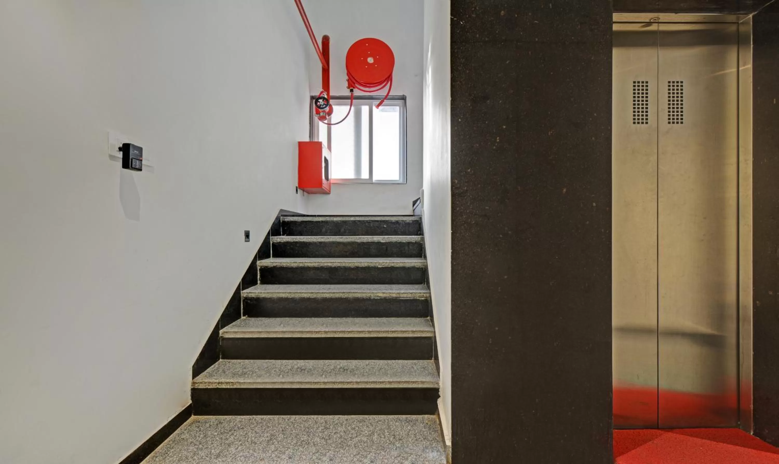 Property building in Tripli Hotels Le Shelton