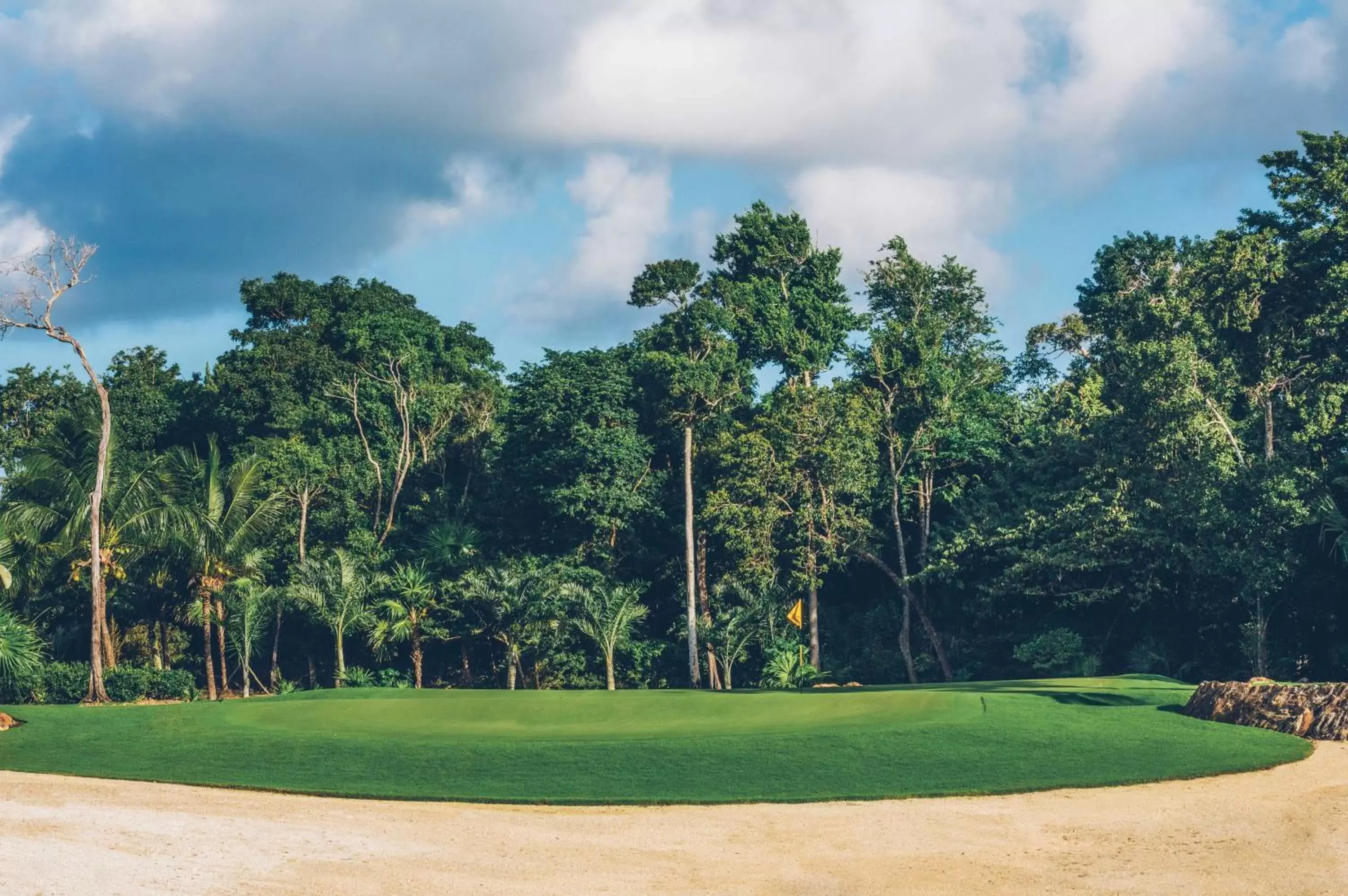 Golfcourse in Iberostar Selection Paraíso Lindo
