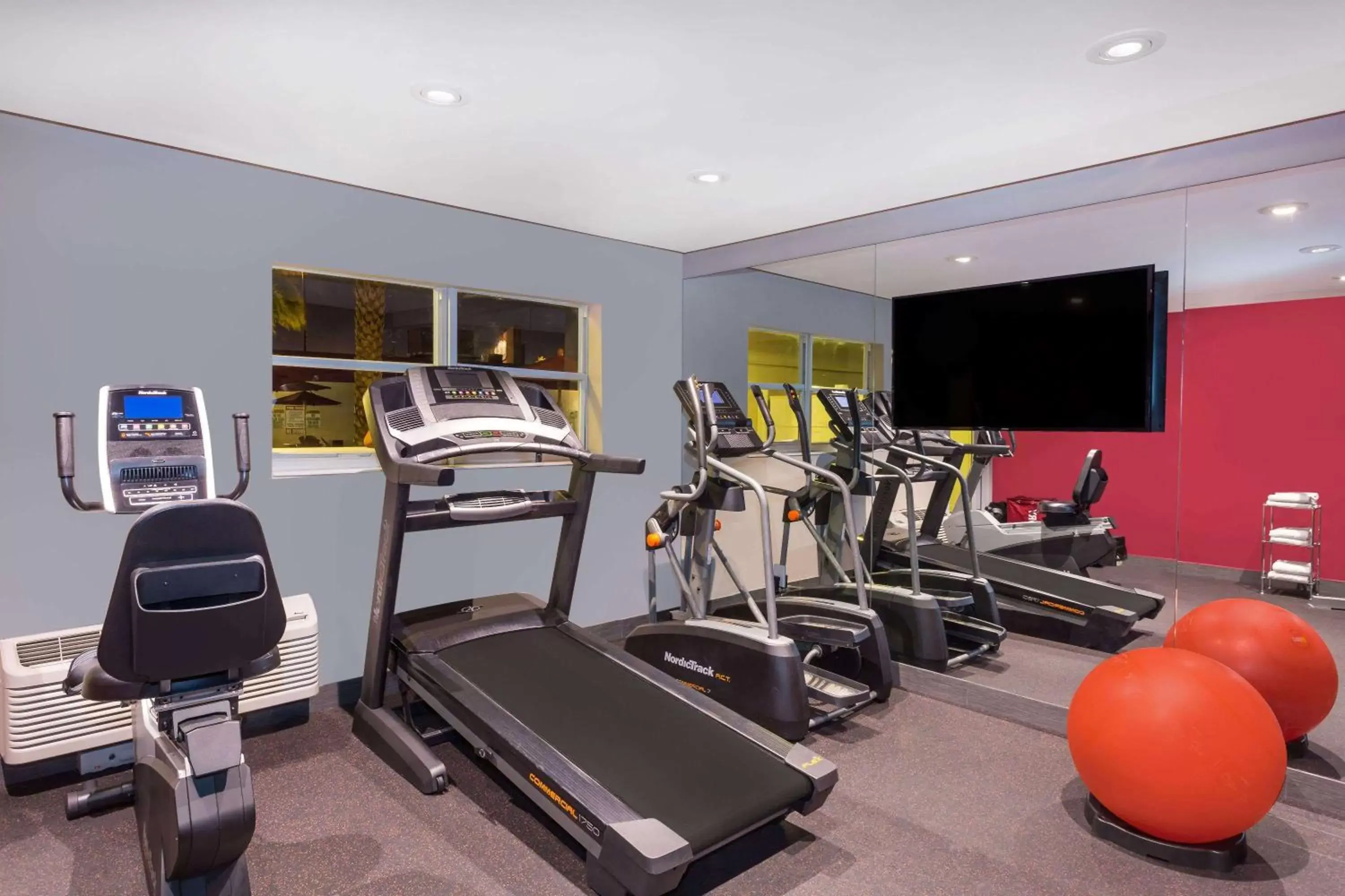 Activities, Fitness Center/Facilities in Ramada by Wyndham Miami Springs/Miami International Airport