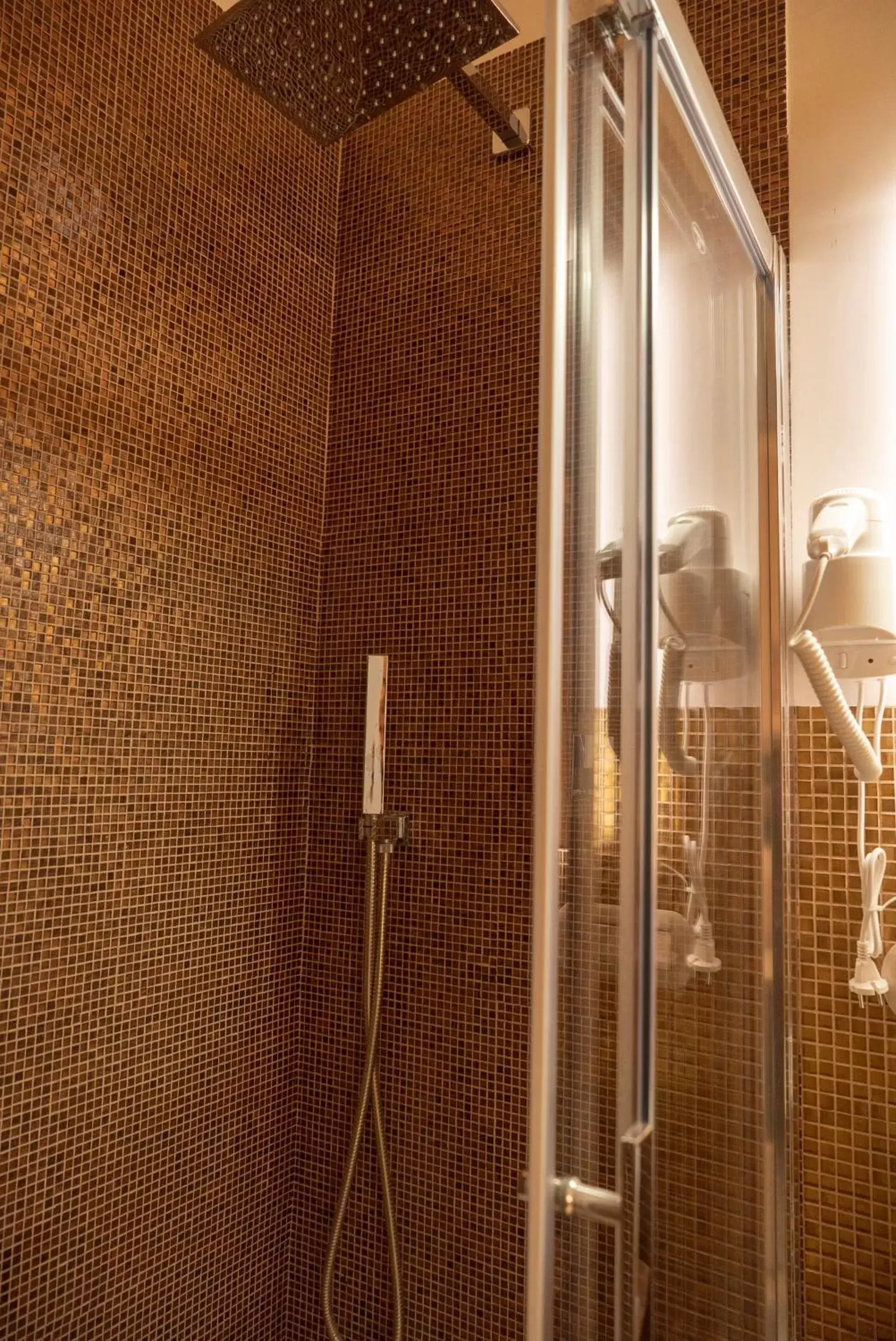 Shower, Bathroom in Belvedere Sea Suite