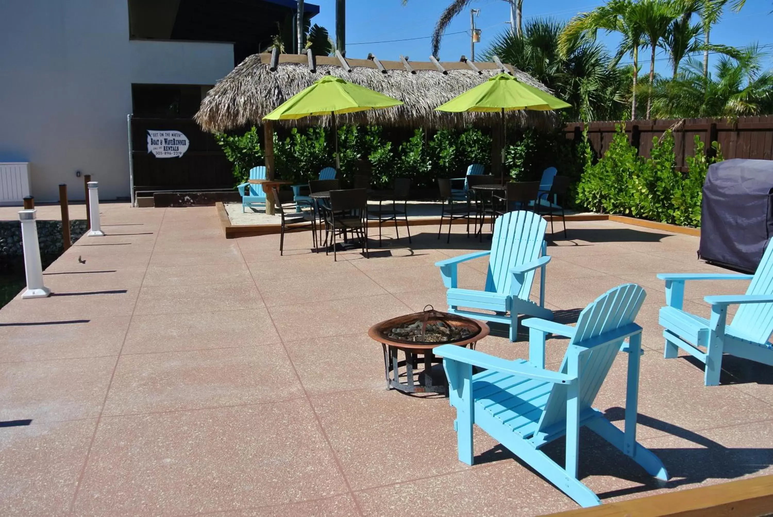 Facade/entrance in Creekside Inn Islamorada