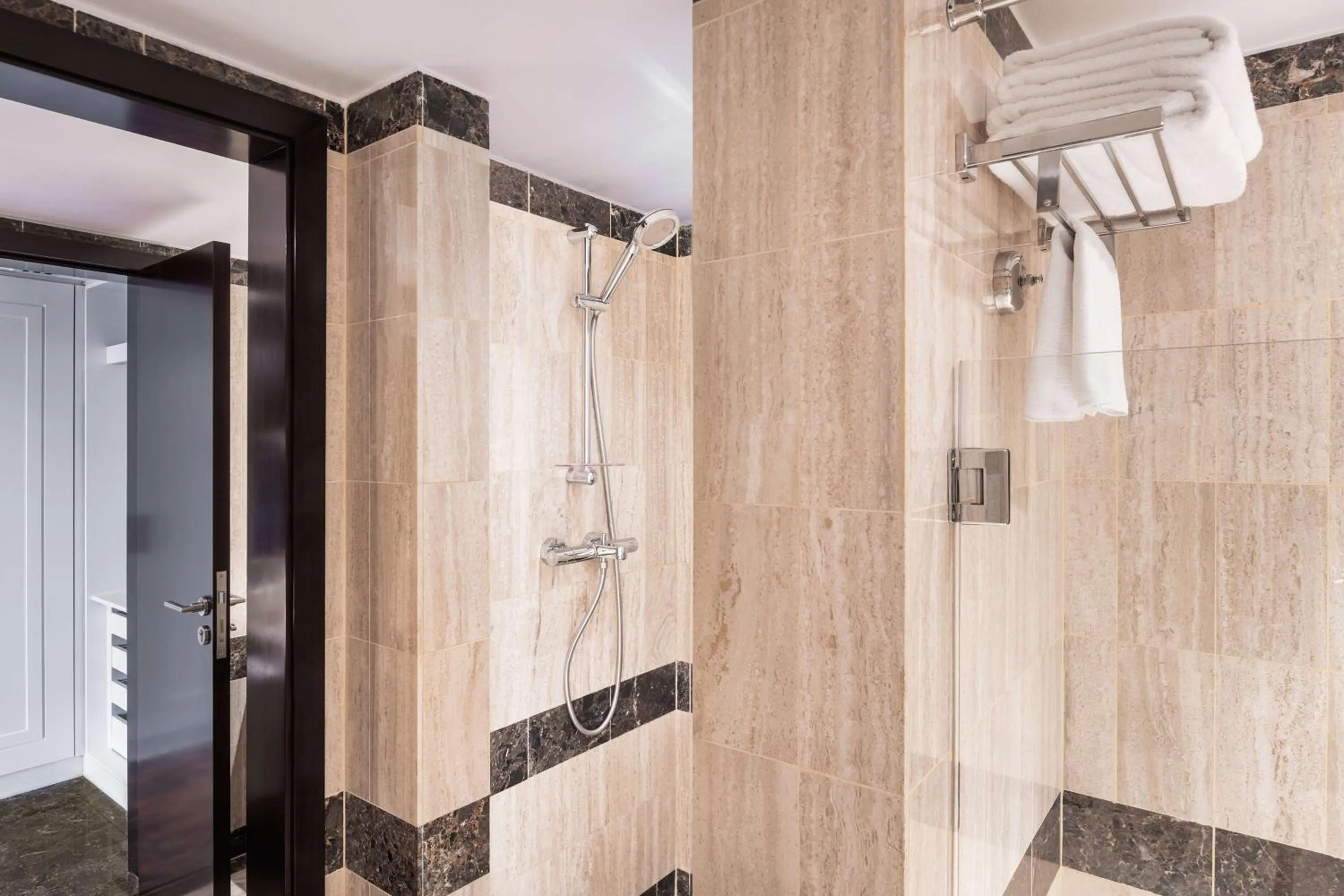 Bathroom in Radisson Blu Hotel, Dubai Deira Creek