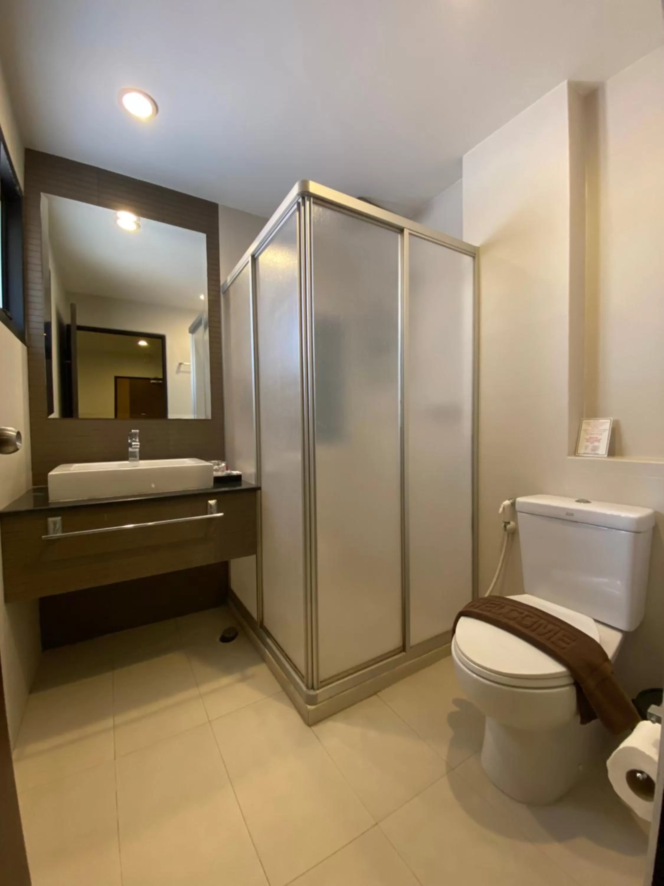 Shower in Le Vernissage by Goad Avadhess Hospitality