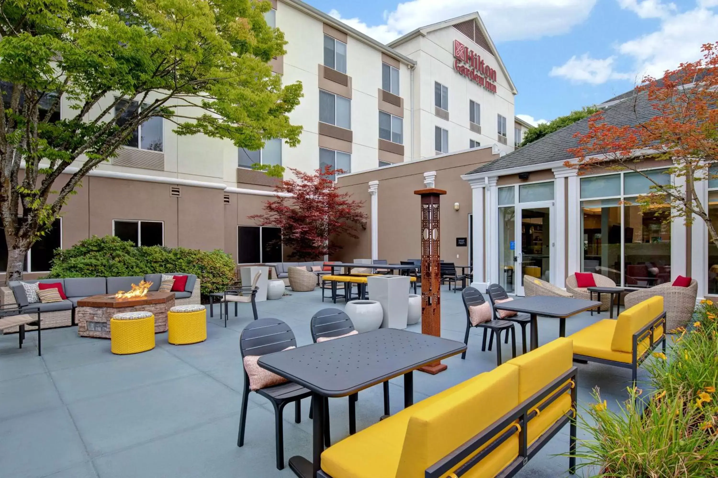 Property building in Hilton Garden Inn Portland/Beaverton