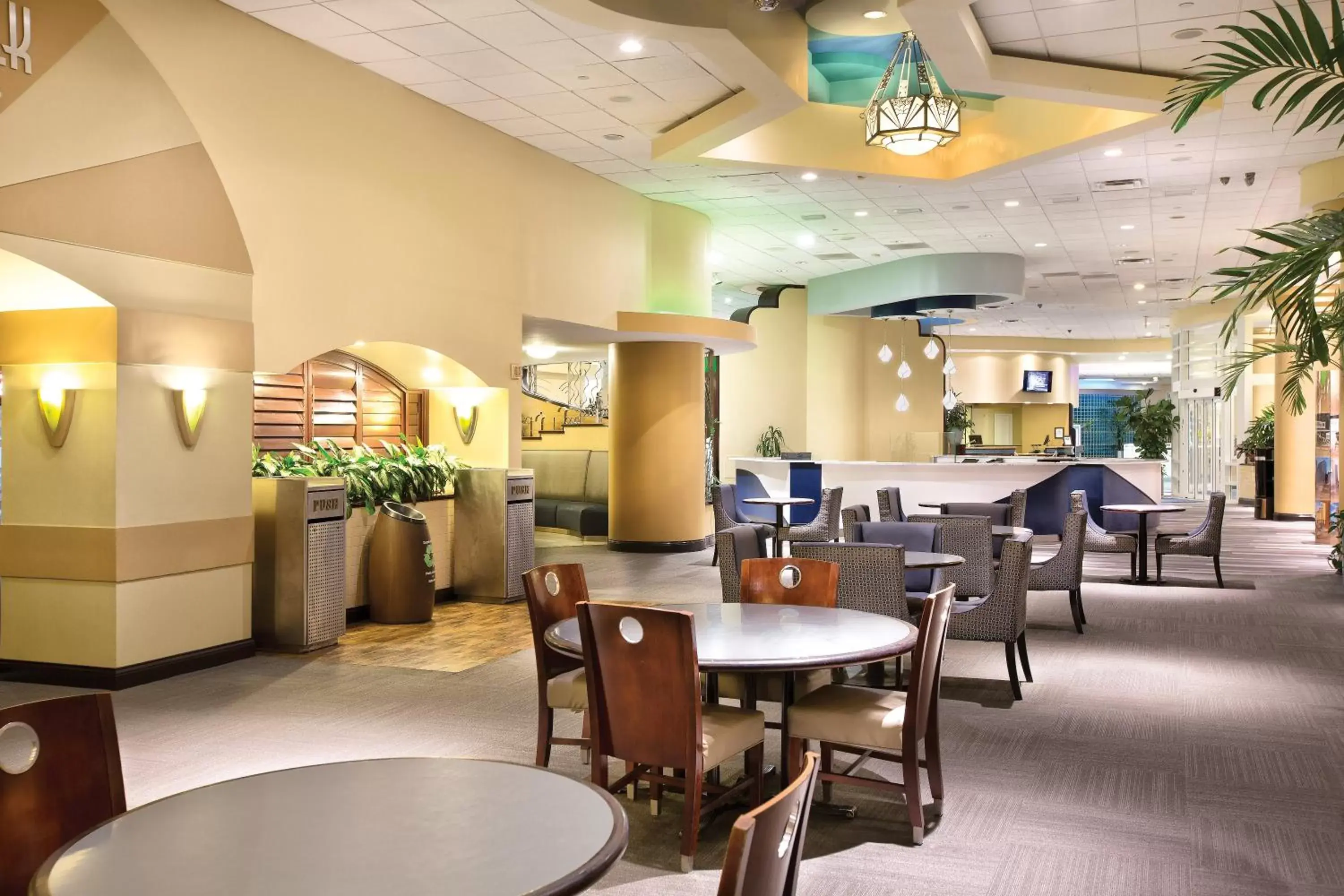 Lobby or reception, Restaurant/Places to Eat in Club Wyndham Ocean Walk