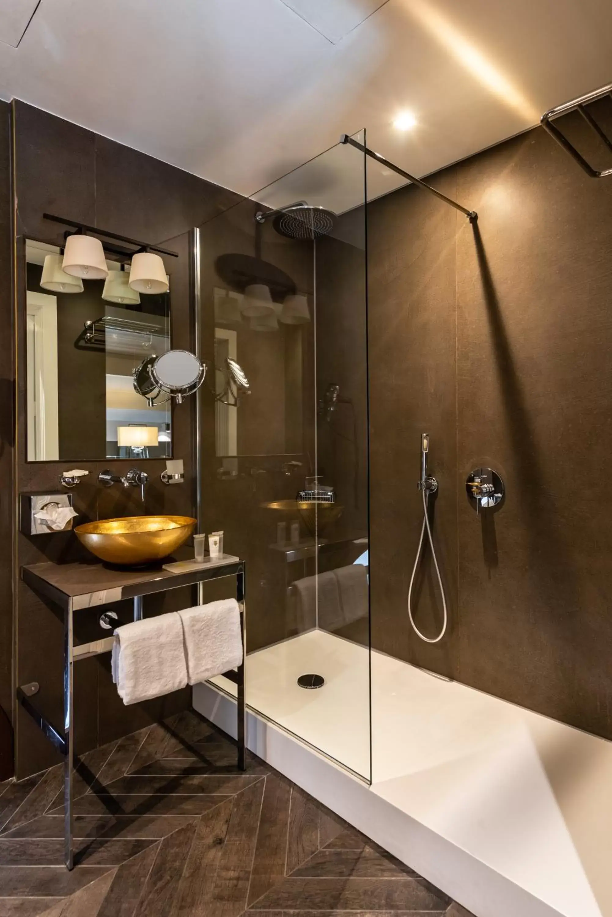 Shower, Bathroom in Palazzo Veneziano - Venice Collection